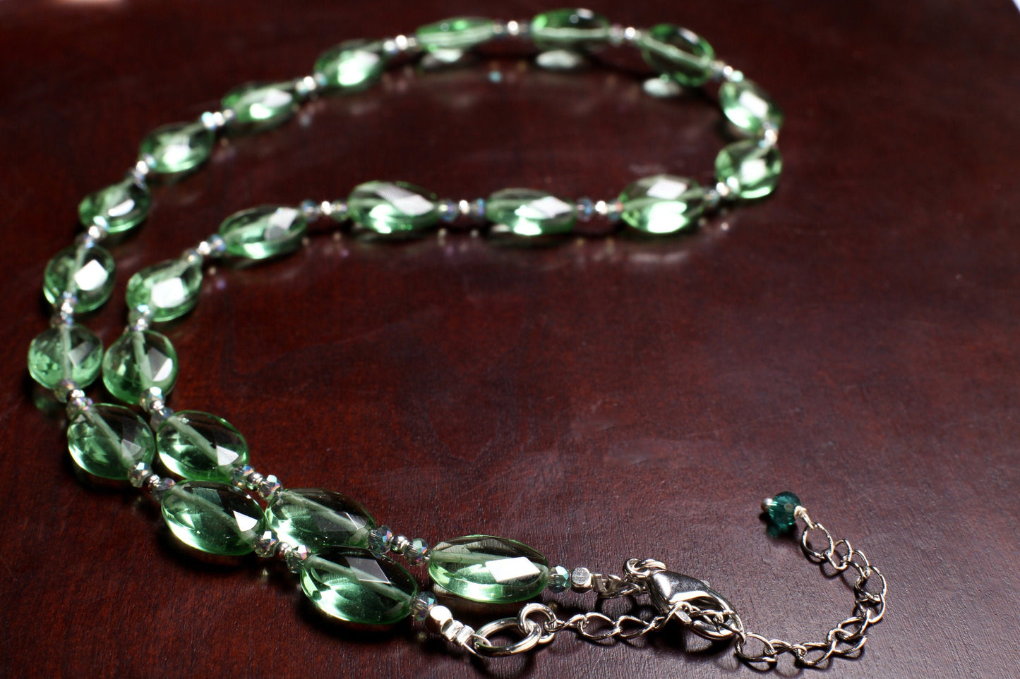 Green Quartz Faceted Oval, Matching Crystal Accent Beads 20.5" Necklace with 3" Extension Chain