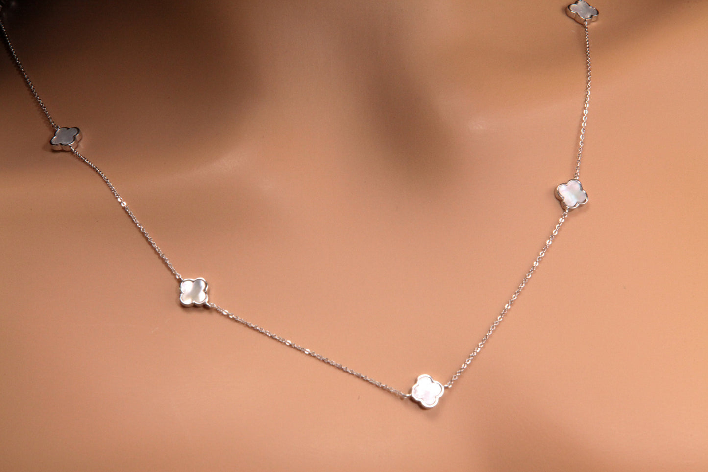 925 Sterling Silver White Mother of Pearl Double Sided four leaf Flower charm 8.5mm long necklace, charm 7 pcs 30” MOP necklace