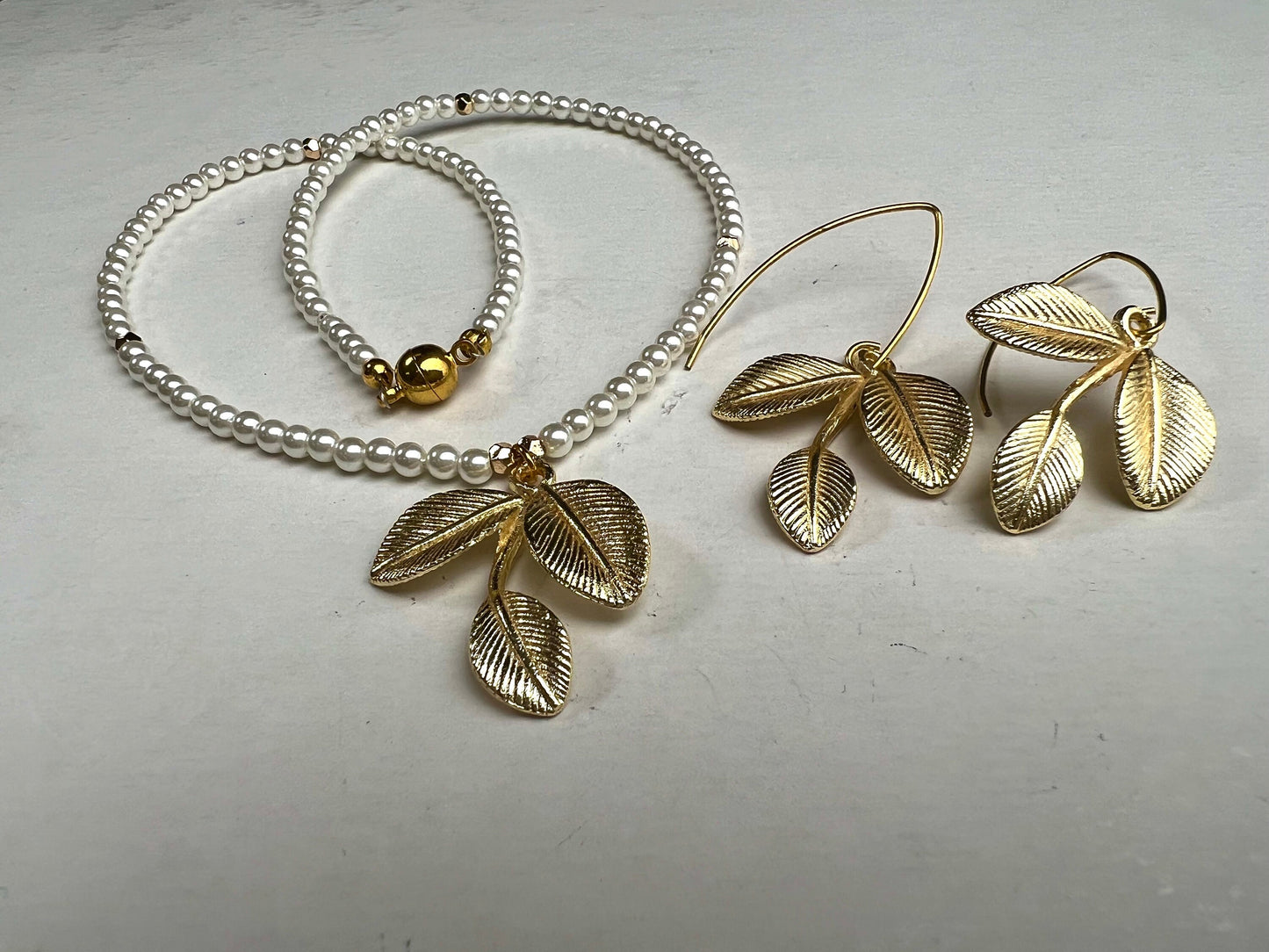 18k Gold Vermeil Bali Brush Gold Leaf Handmade Earring and pendant south seashell pearl necklace set, mag ball clasp . Gold gift