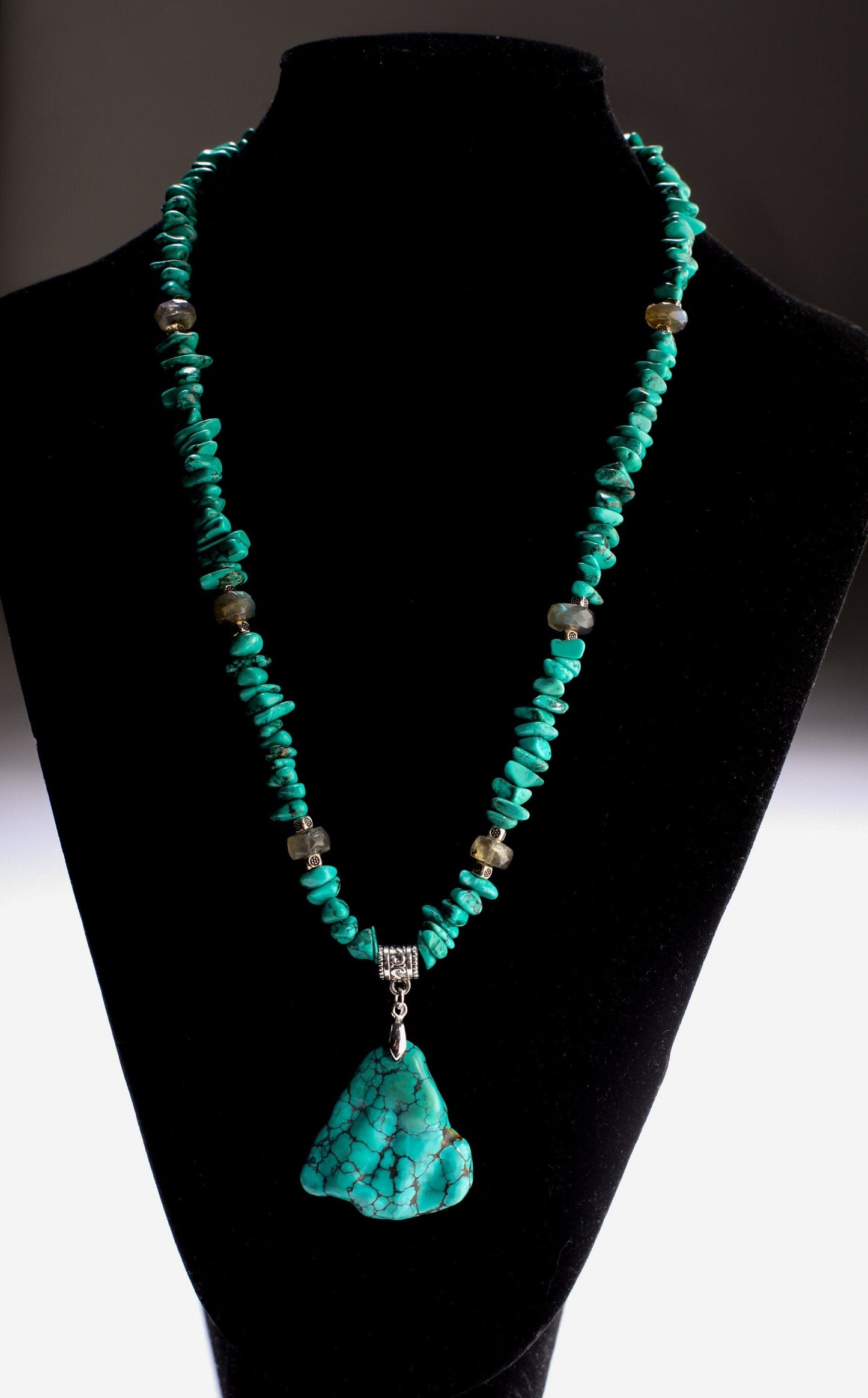 Natural Spiderweb Turquoise Nugget Necklace, Faceted Labradorite Rondelle Spacers, Triangular Free Form Turquoise Pendant 19" Necklace