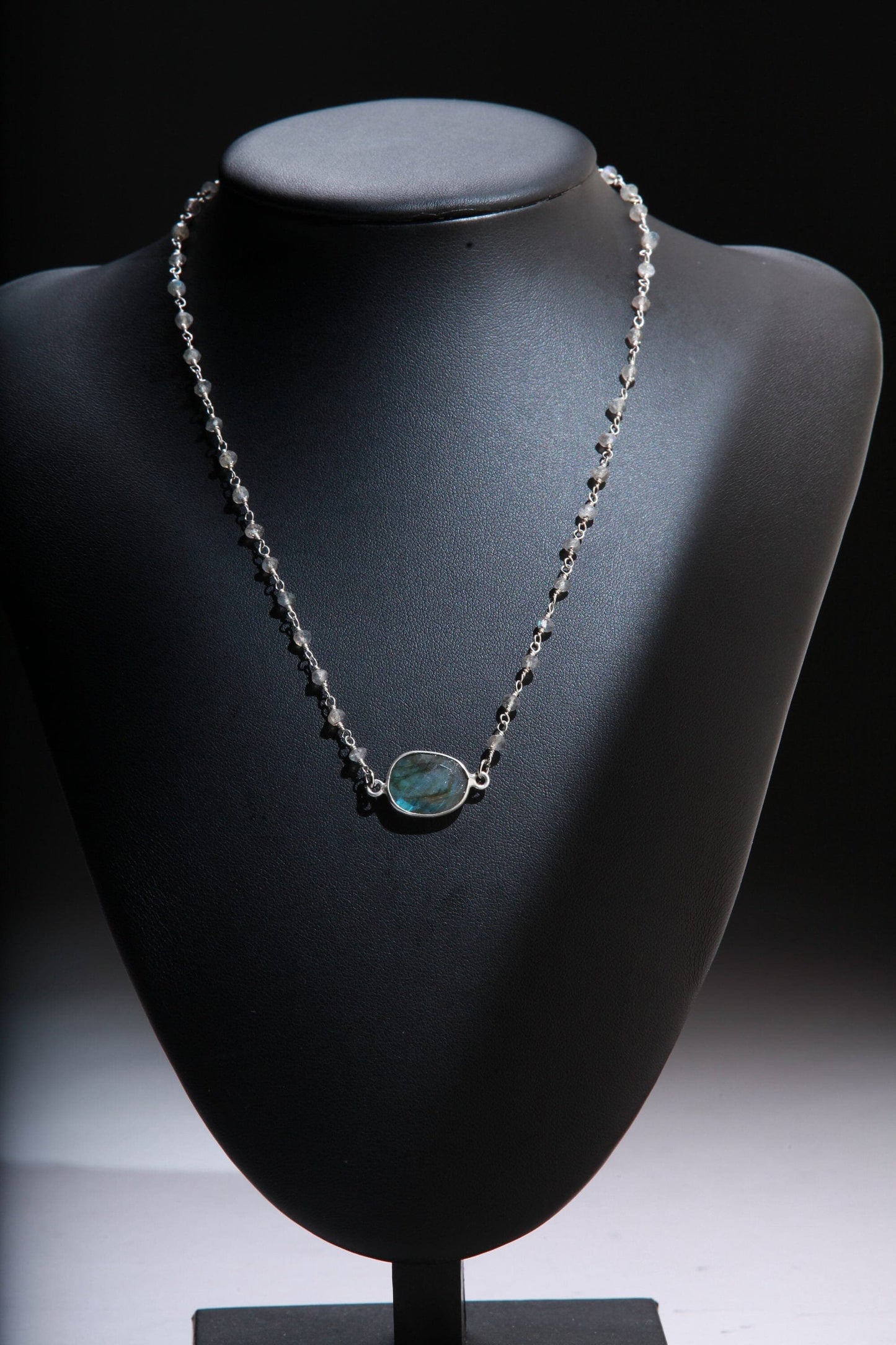 Genuine Labradorite Faceted Free Form Silver Bezel with Labradorite Beaded Rosary Chain 16" Necklace, Healing Gemstone, Jewelry for her