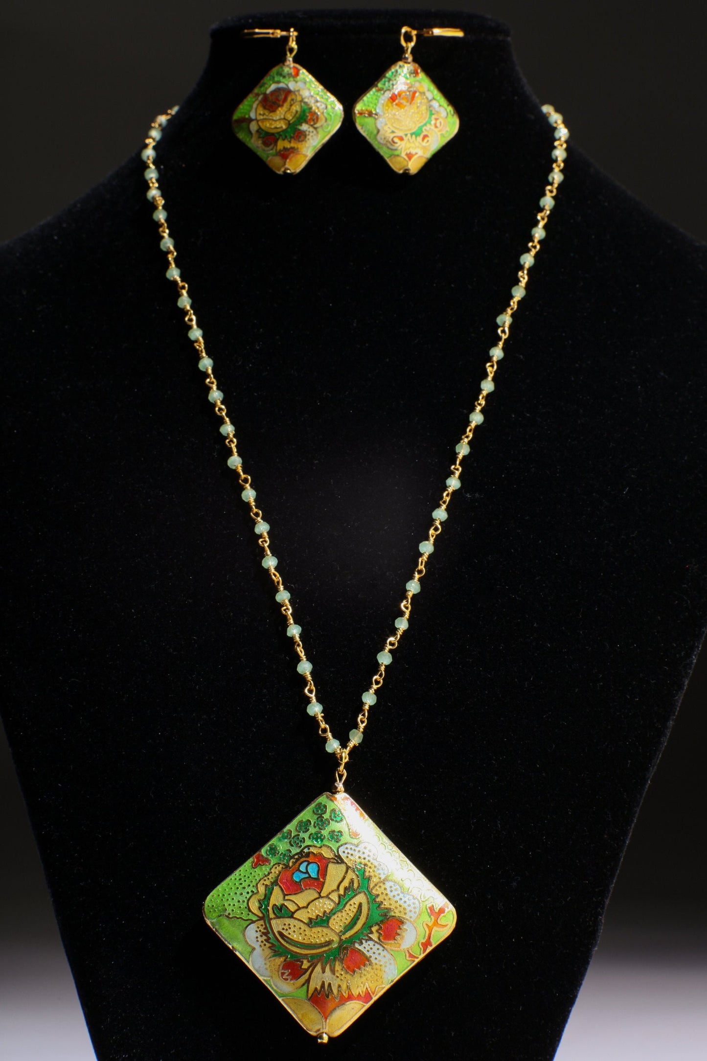 Traditional Cloisonné Pendant Vintage Floral Flowers Pink Revisable Focal with Beaded Chain Necklace 20" and matching Earrings set