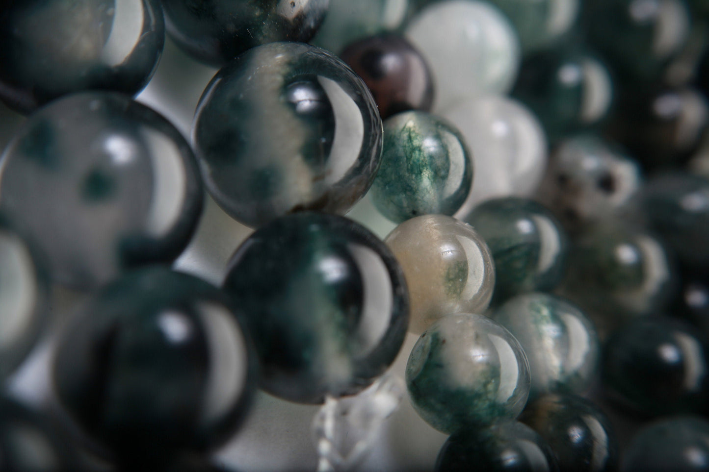 Natural Moss Agate Gemstone smooth Round Beads 6mm 8mm 10mm, 15" strand , Single/Bulk