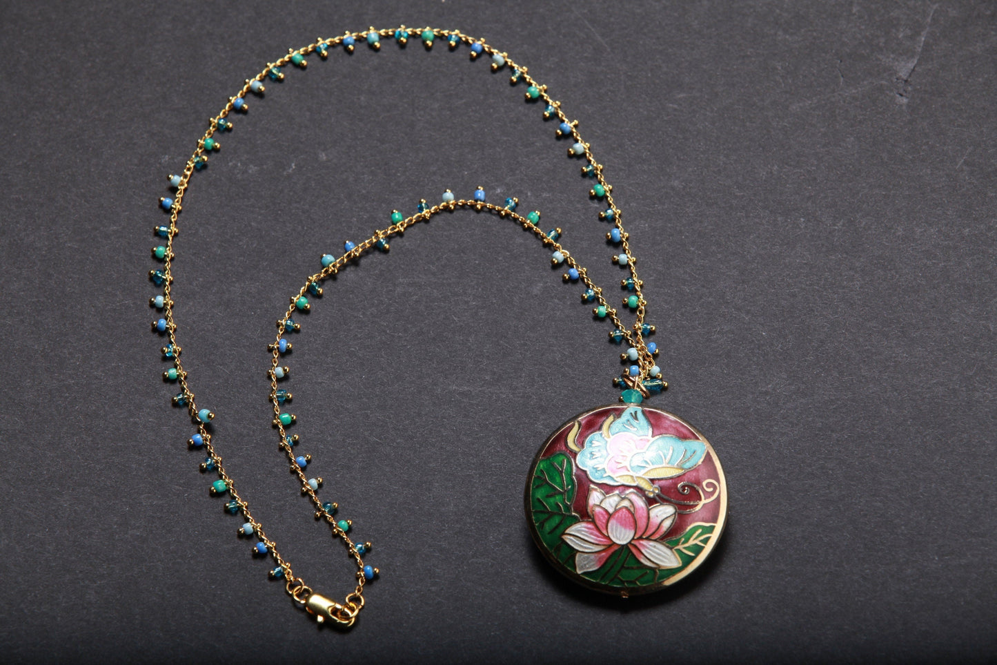 Traditional Cloisonné Pendant Double Sided Vintage Floral Flowers Pink Focal with Beaded Chain Necklace 20"