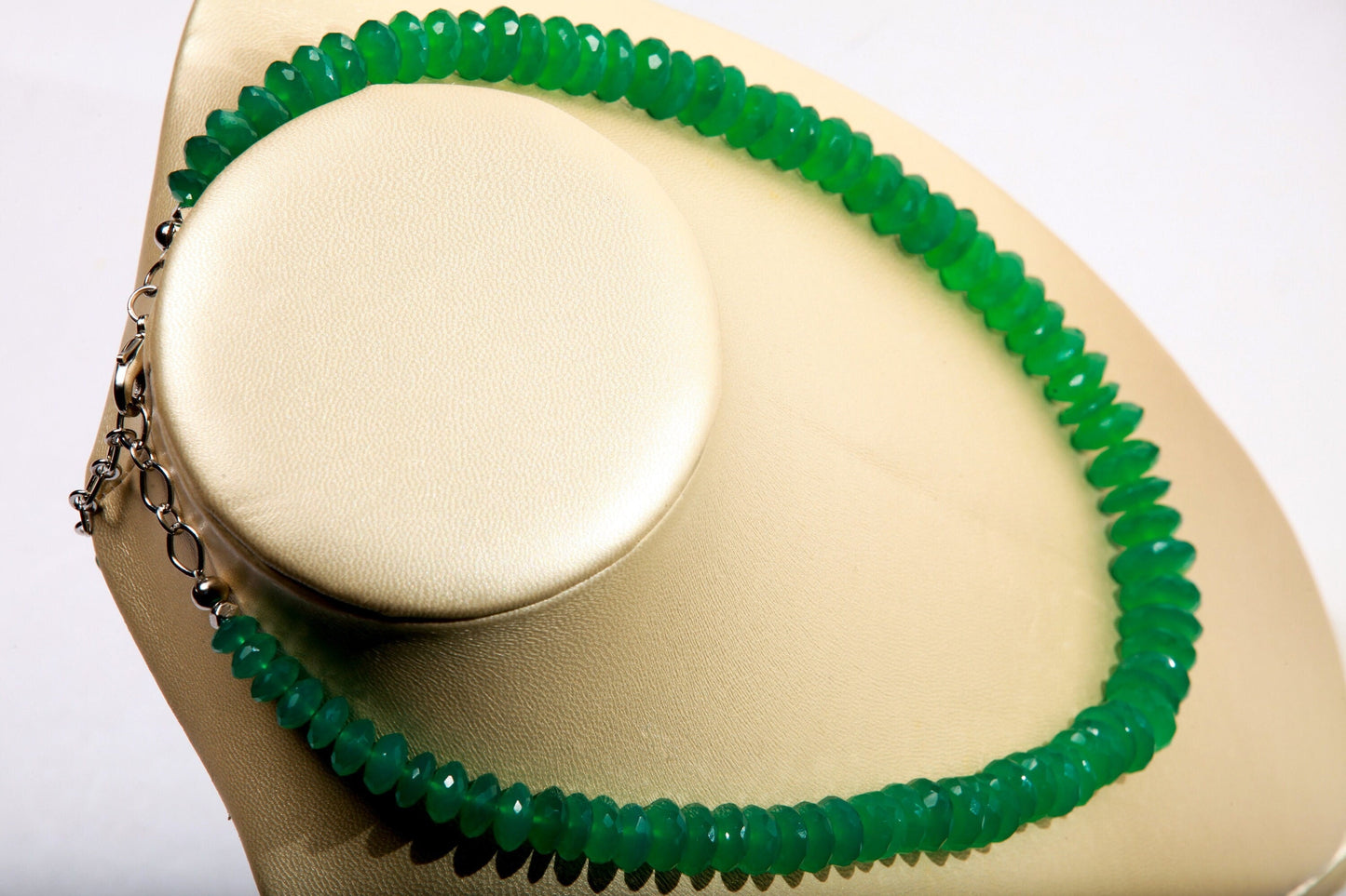 Genuine Green Onyx German Cut large Graduated Faceted Roundel 7-11mm AAA Quality 17.5" Necklace with 2" Extension Chain, May Birthstone