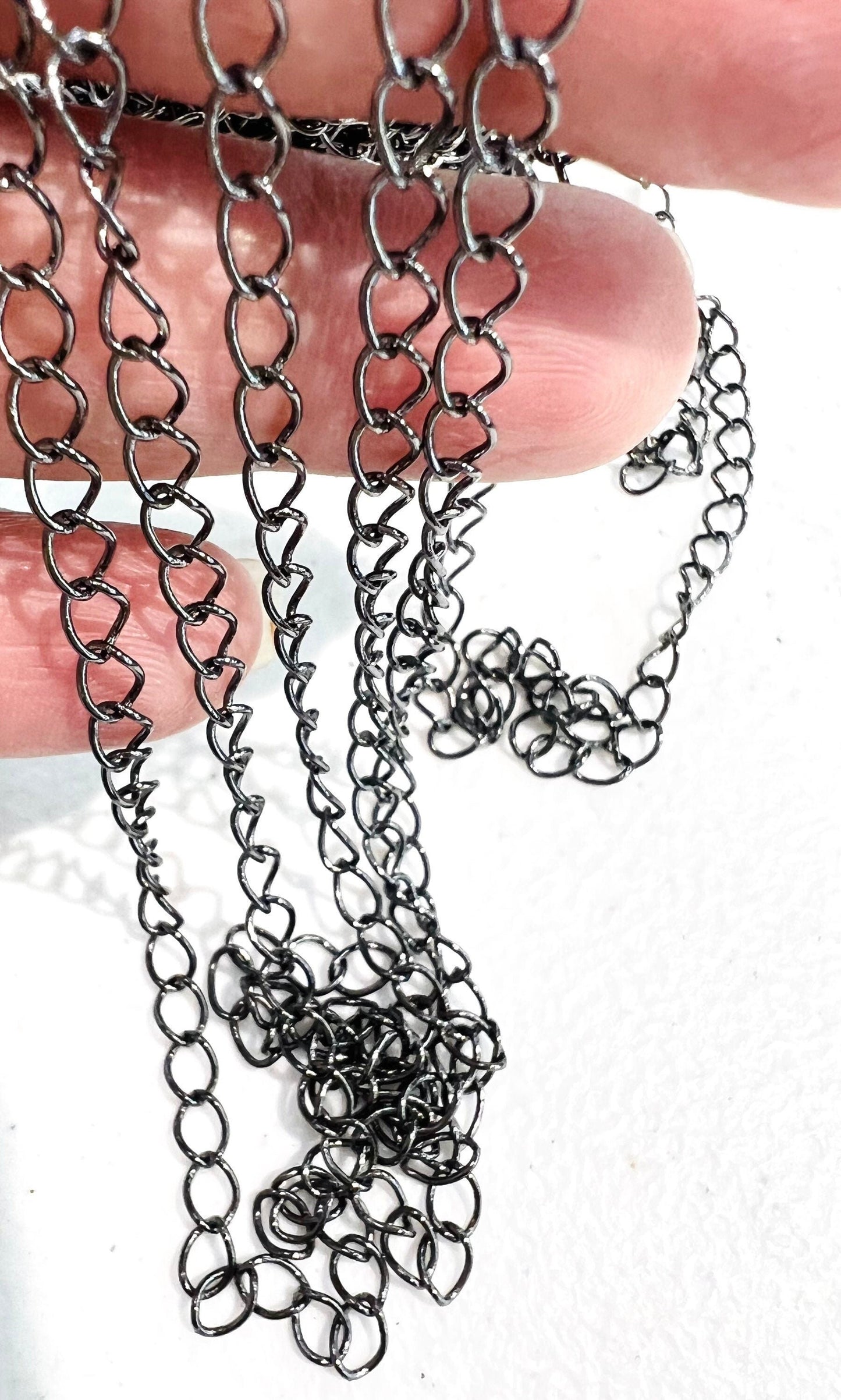 3 feet gunmetal black oxidized chain ,great for extender, jewelry making supplies, wavy cable chain,sell by 1 yard, 36"