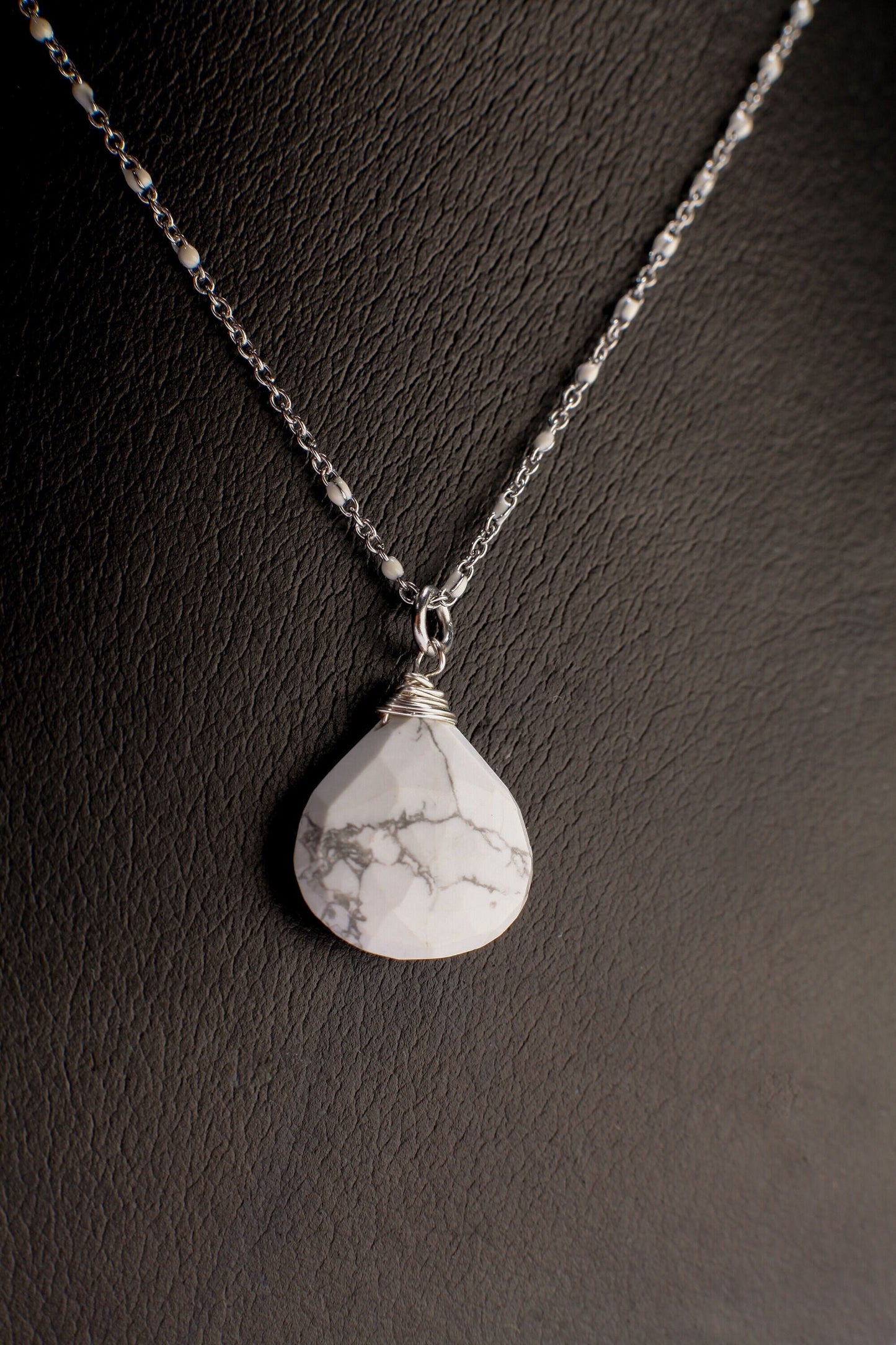 Natural White Howlite 17x21mm Wire Wrapped Heart Shape Faceted Teardrop Pendant Necklace, Matching Earrings 925 Sterling Silver Jewelry Set