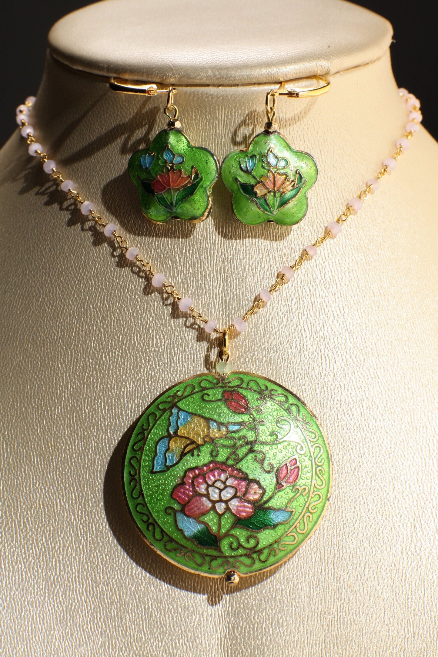 Traditional Cloisonné Pendant Vintage Floral Flowers Pink Revisable Focal with Beaded Chain Necklace 20" and matching Earrings set