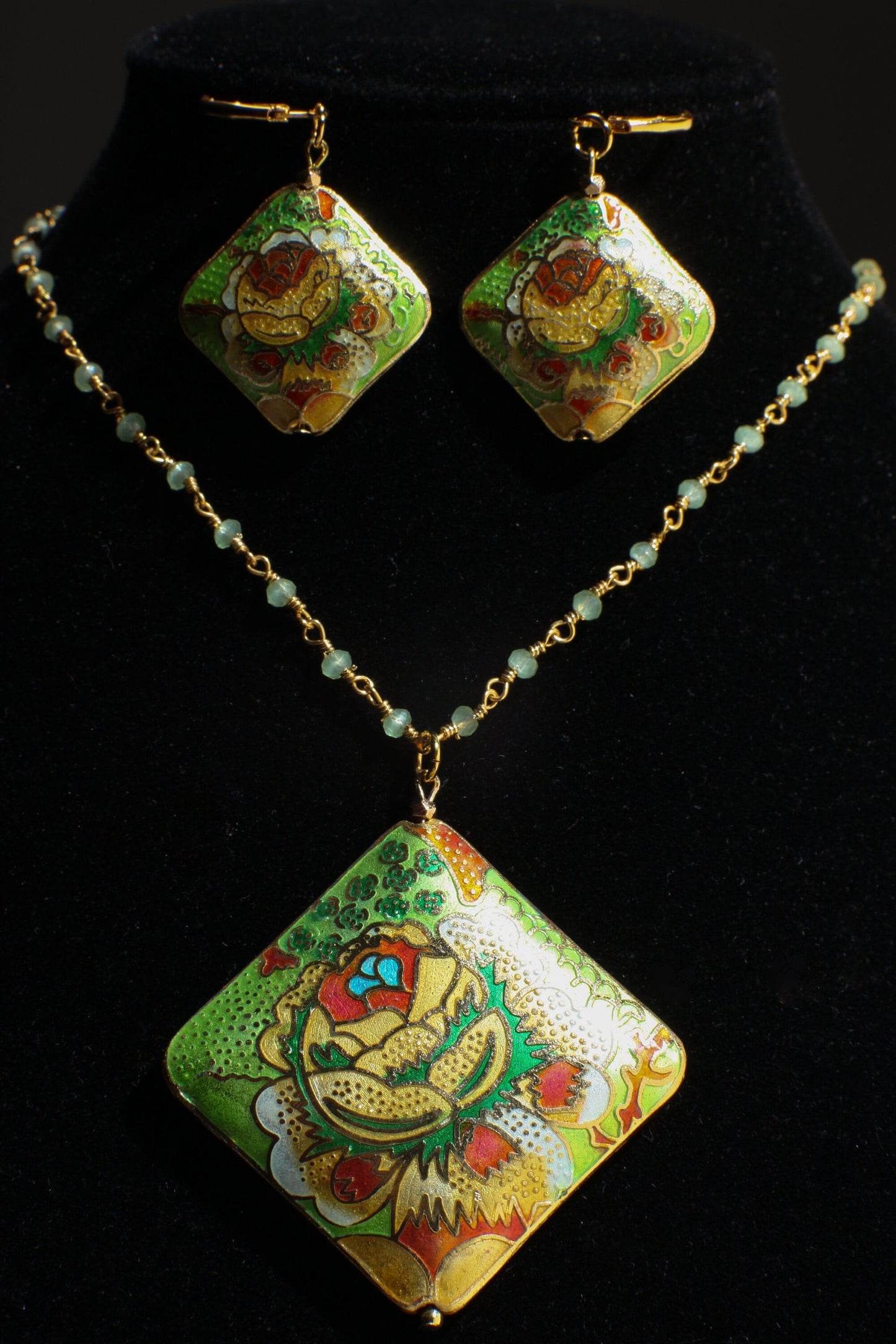 Traditional Cloisonné Pendant Vintage Floral Flowers Pink Revisable Focal with Beaded Chain Necklace 20" and matching Earrings set
