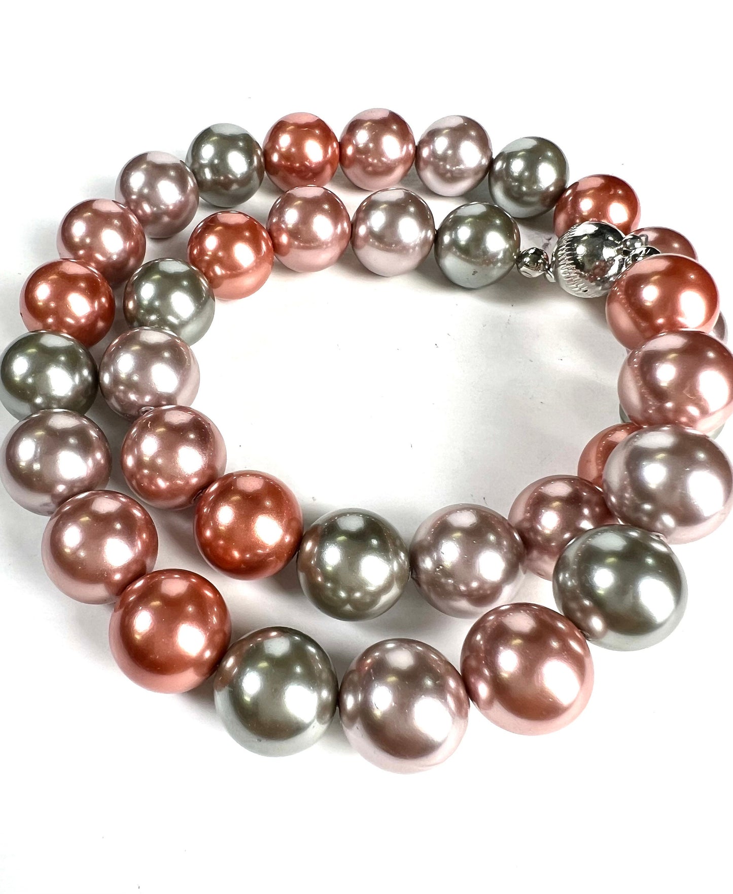 Multi Color 14mm South Seashell Pearl magnet clasp Necklace, soft pink ,copper, teal green color bridal Evening wear, party, Elegant gift
