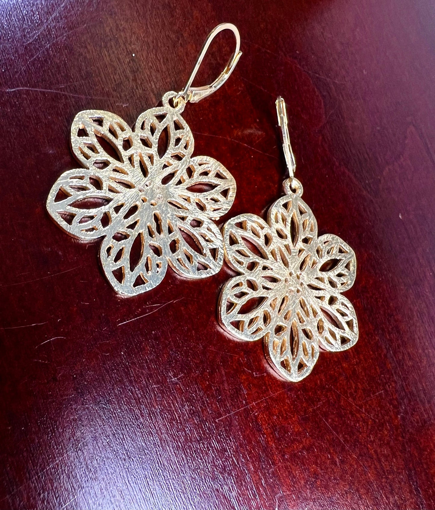 18k Gold Vermeil Bali brush gold Filigree flower 28x35mm Handmade Leverback Earrings, beautiful light yellow gold color Earrings, gift