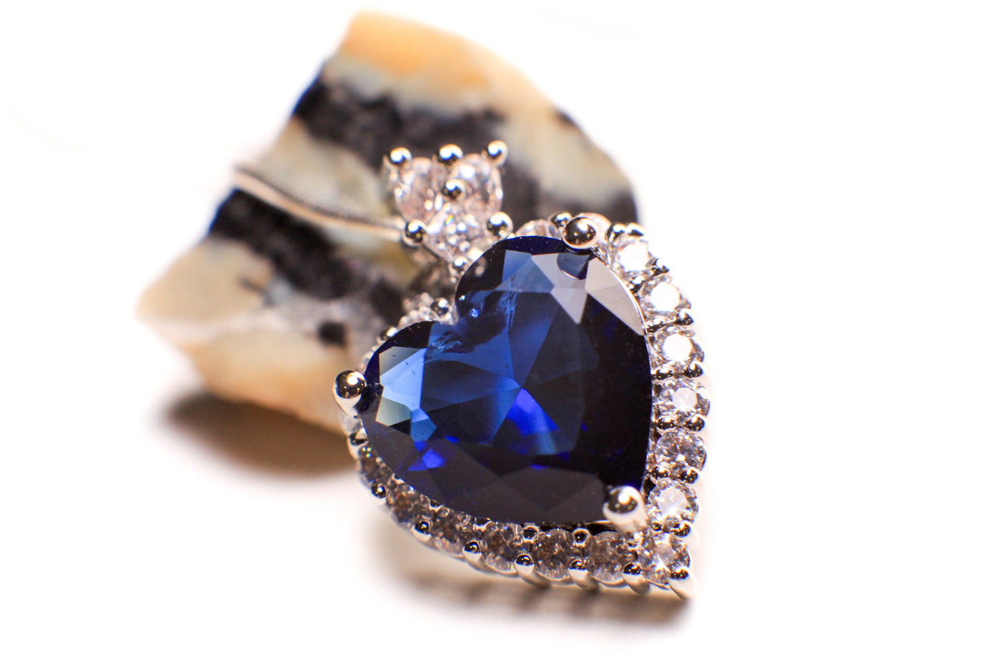 Blue Sapphire CZ diamond setting Ocean of the Heart Pendant 925 Sterling Silver Necklace Italian Sterling Silver snake Chain,Gift