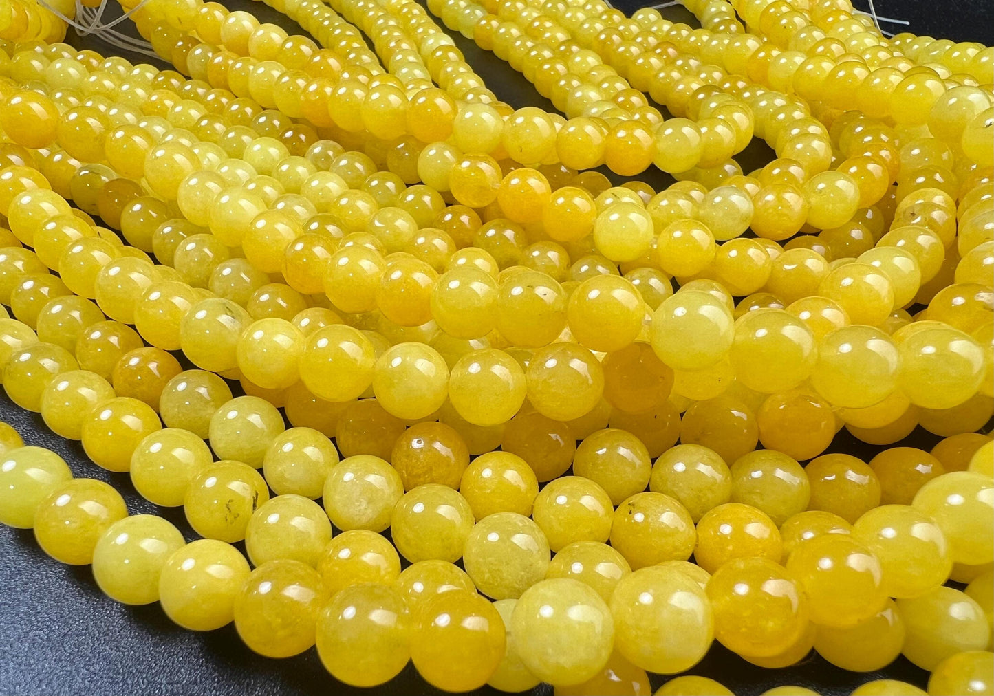 Natural yellow Jade 8mm Smooth Round beads. Great Quality for jewelry making 15” full strand