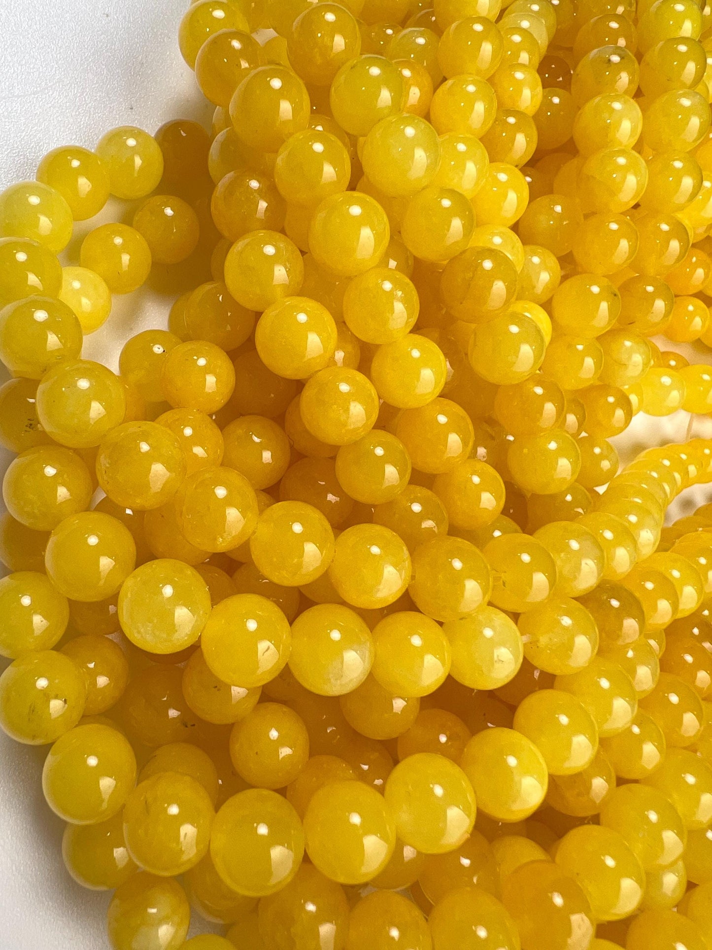 Natural yellow Jade 8mm Smooth Round beads. Great Quality for jewelry making 15” full strand