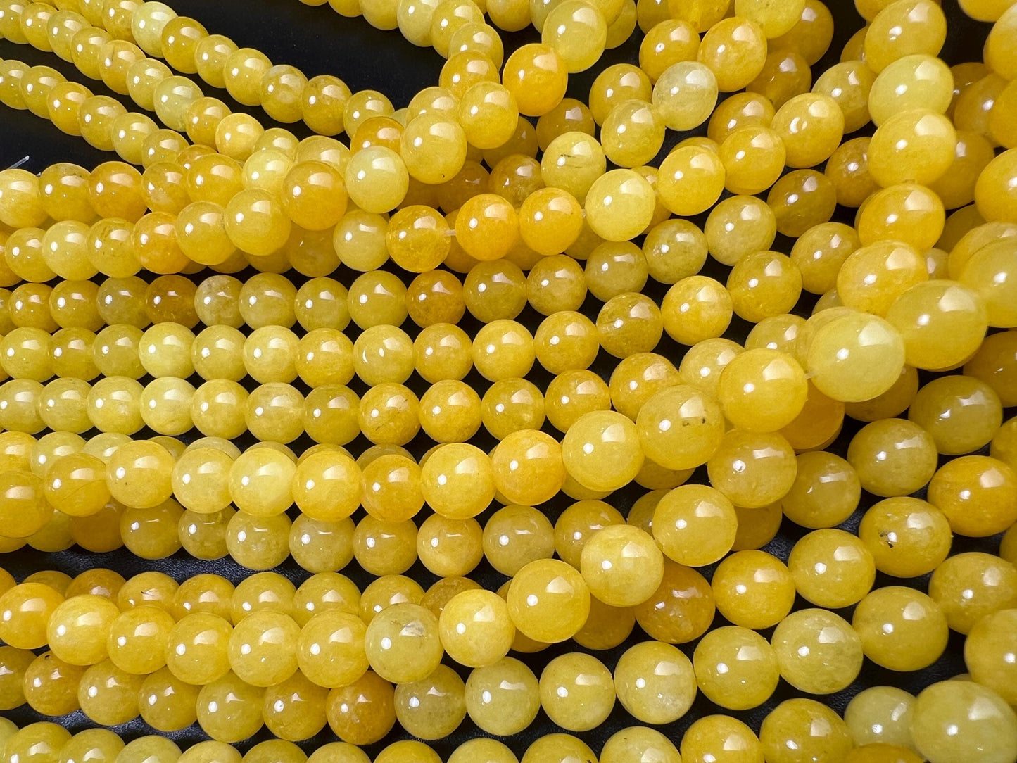 Natural yellow Jade 8mm Smooth Round beads. Great Quality for jewelry making 15” full strand