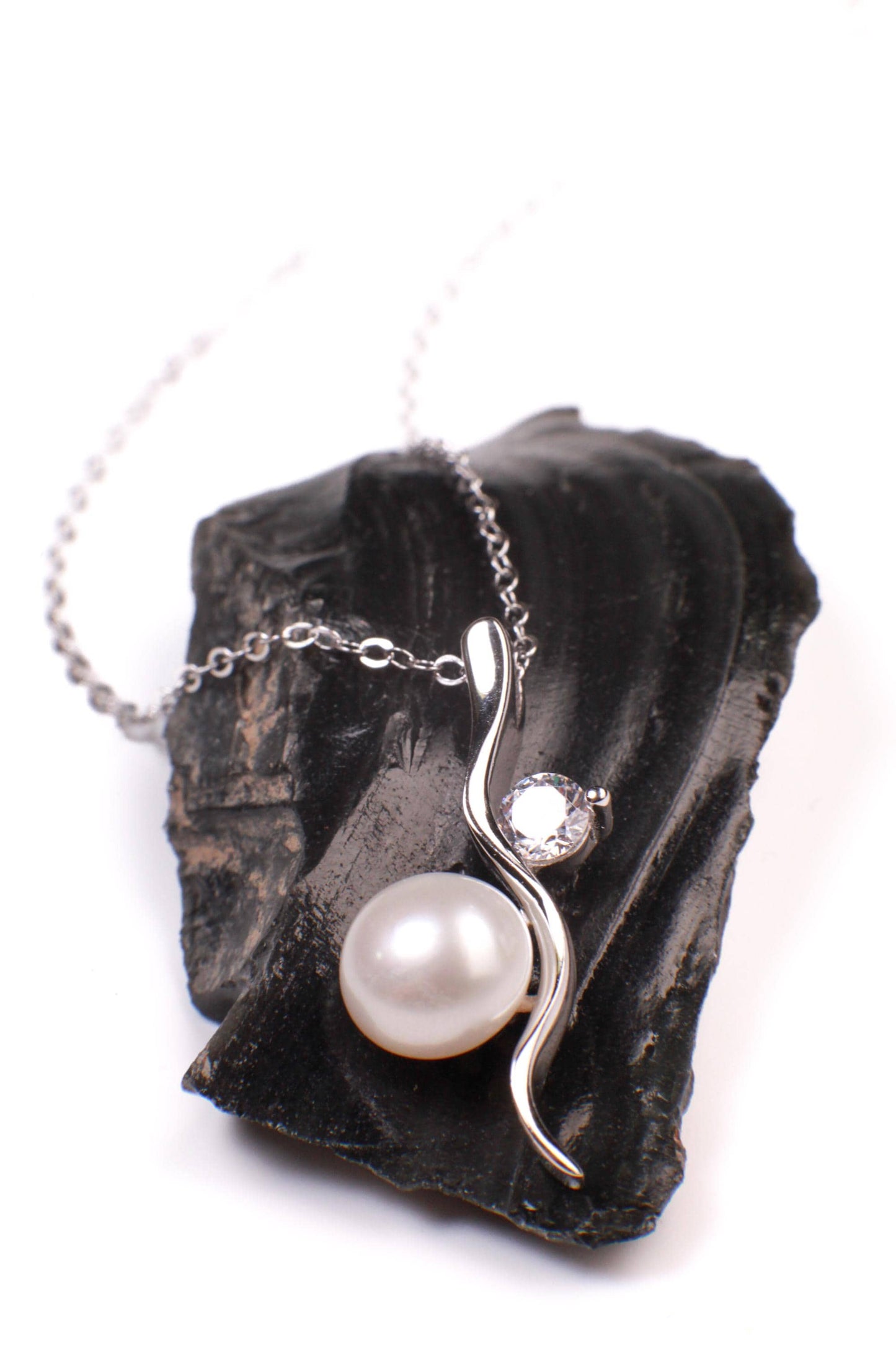Marcasite 925 Sterling CZ Diamond with 10mm Freshwater Pearl Pendant Necklace with Rhodium Non Tarnish Sterling Silver Chain, Vintage gift