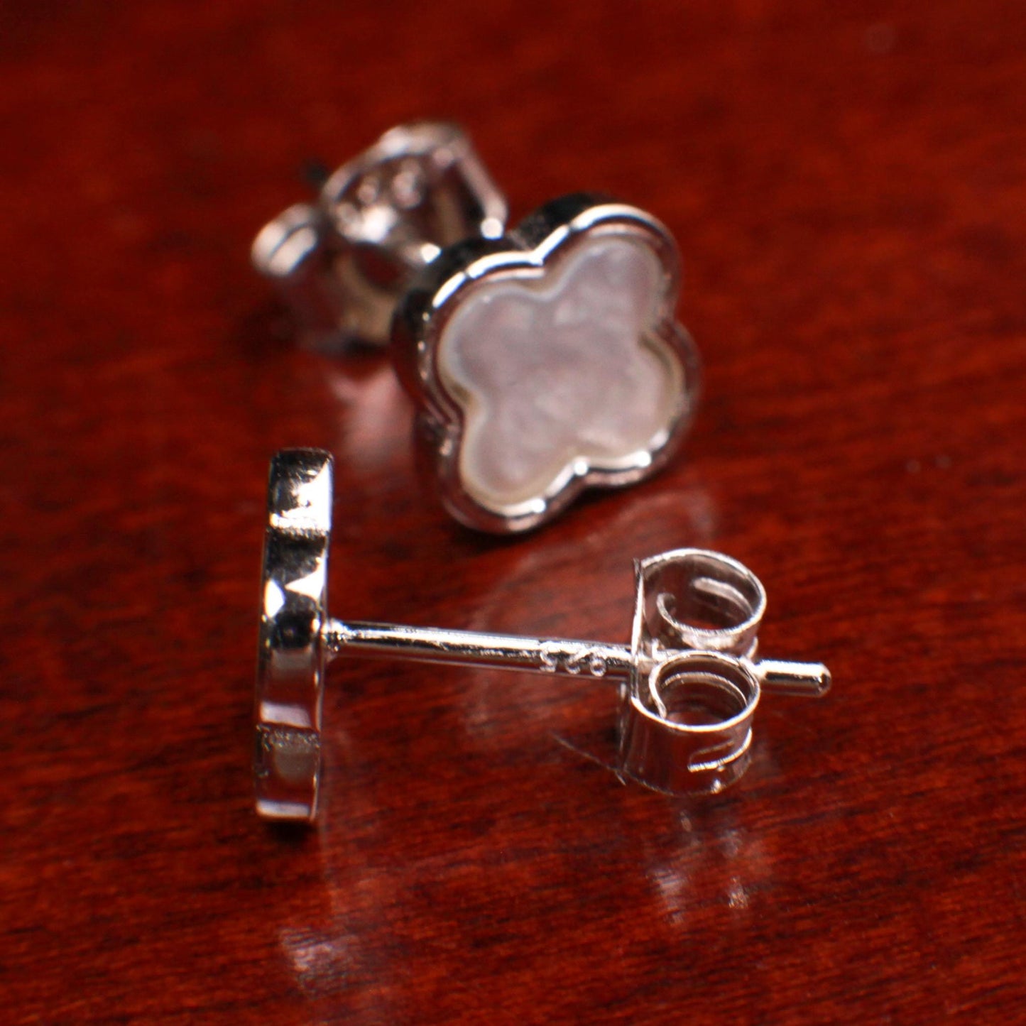 935 Sterling Silver Natural Mother of Pearl 8mm Flower Stud Earrings 925 Stamped. Minimalist elegant earrings gift