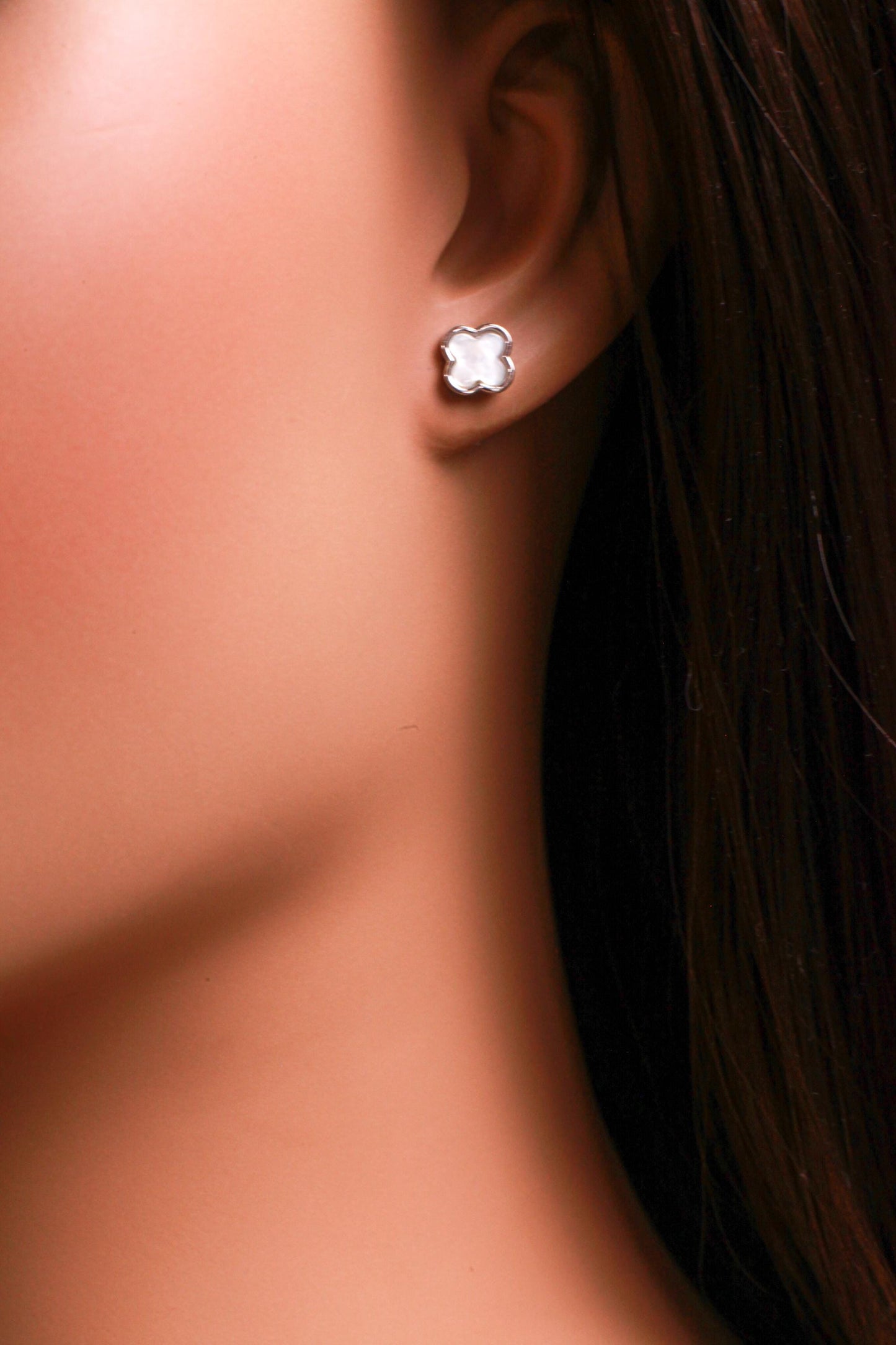 935 Sterling Silver Natural Mother of Pearl 8mm Flower Stud Earrings 925 Stamped. Minimalist elegant earrings gift