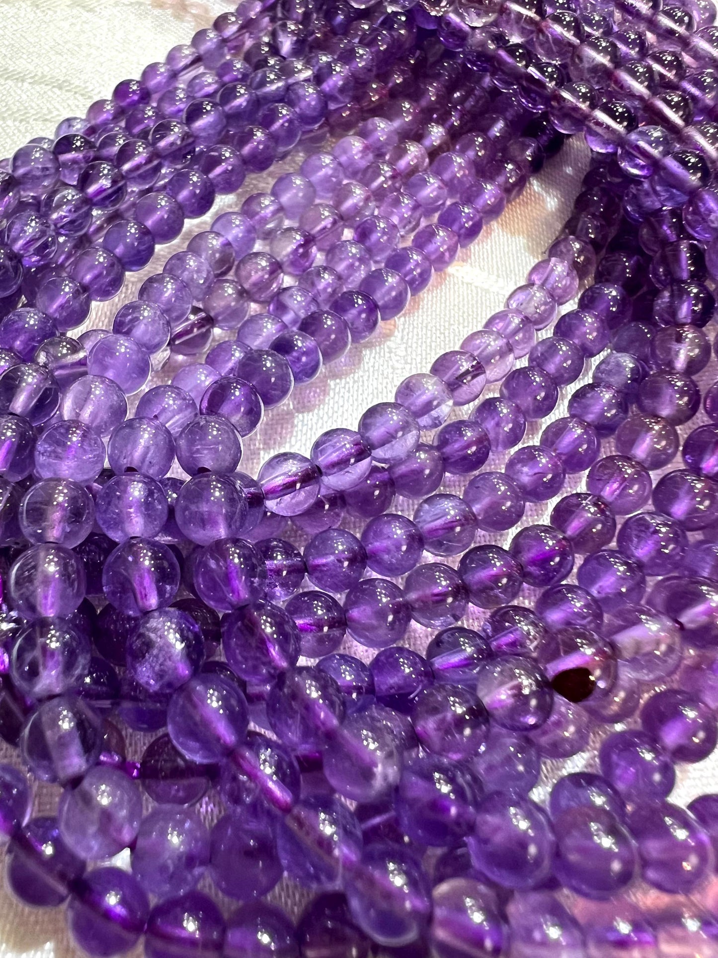 Natural Amethyst 4mm Smooth Round Jewelry Making Gemstone light Purple Round Beads 15” Full Strand