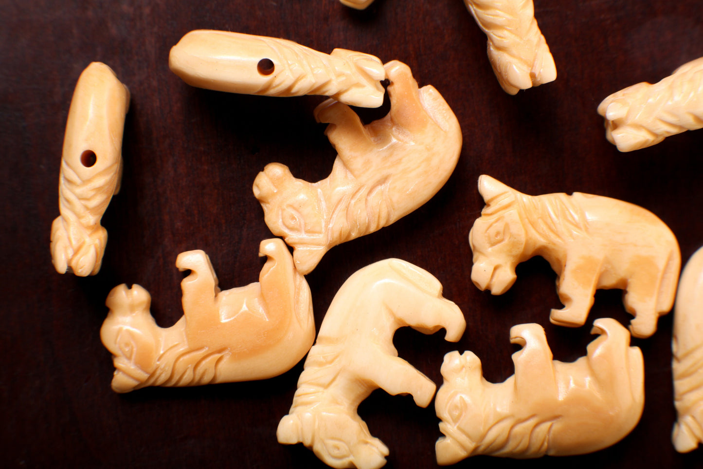 Carved Buffalo Bone Donkey, 16x26mm, Hand Crafted Animal Figurine Drilled Bead, Art Deco