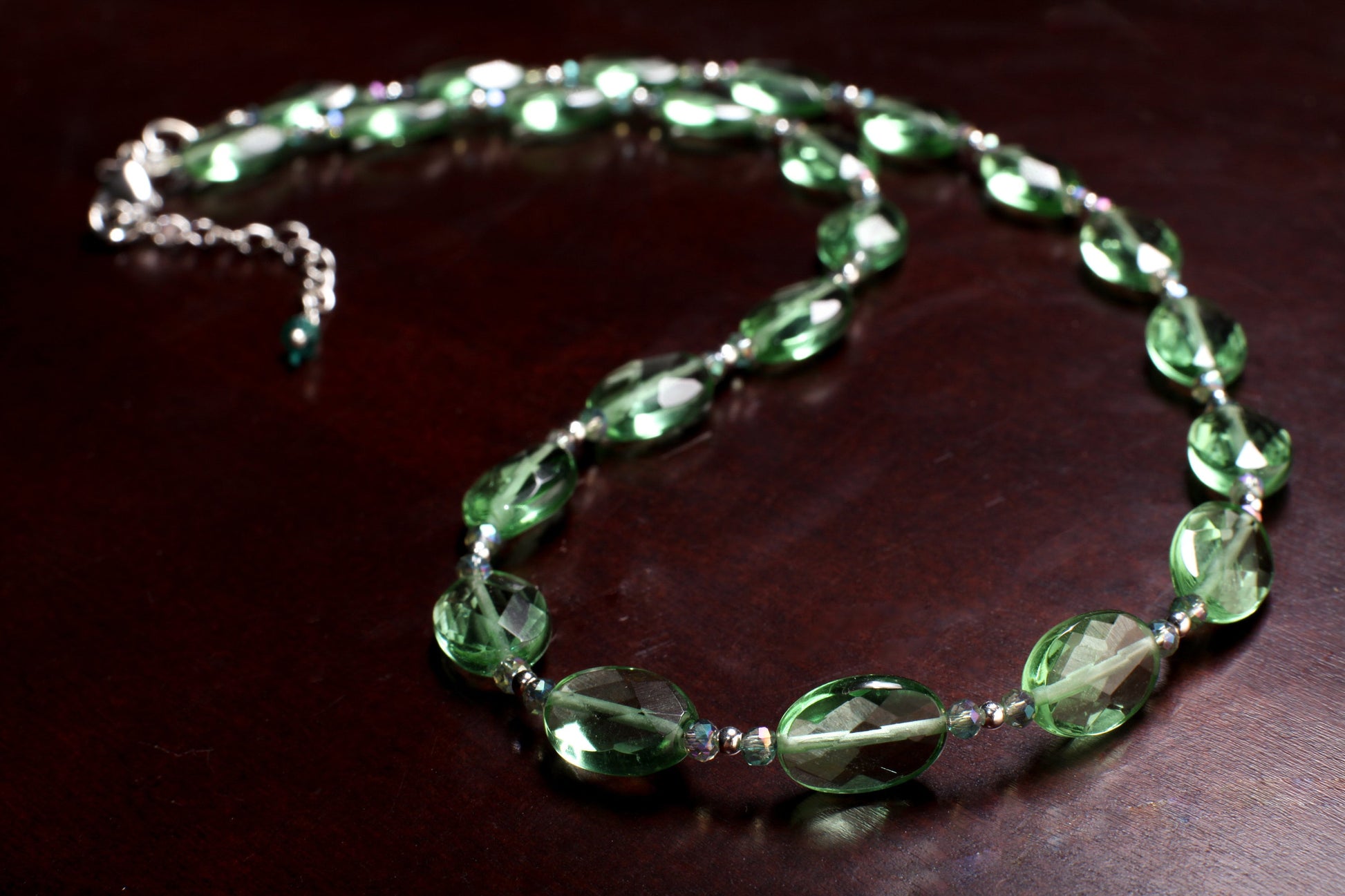 Green Quartz Faceted Oval, Matching Crystal Accent Beads 20.5" Necklace with 3" Extension Chain
