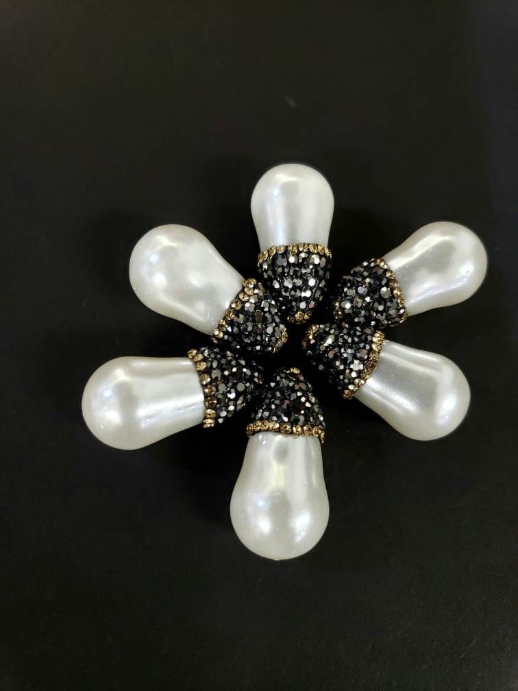 South Seashell Pearl 12x23mm with black sparkling crystal & gold line crystal top to bottom drilled, focal pendants or earring, 1 pc