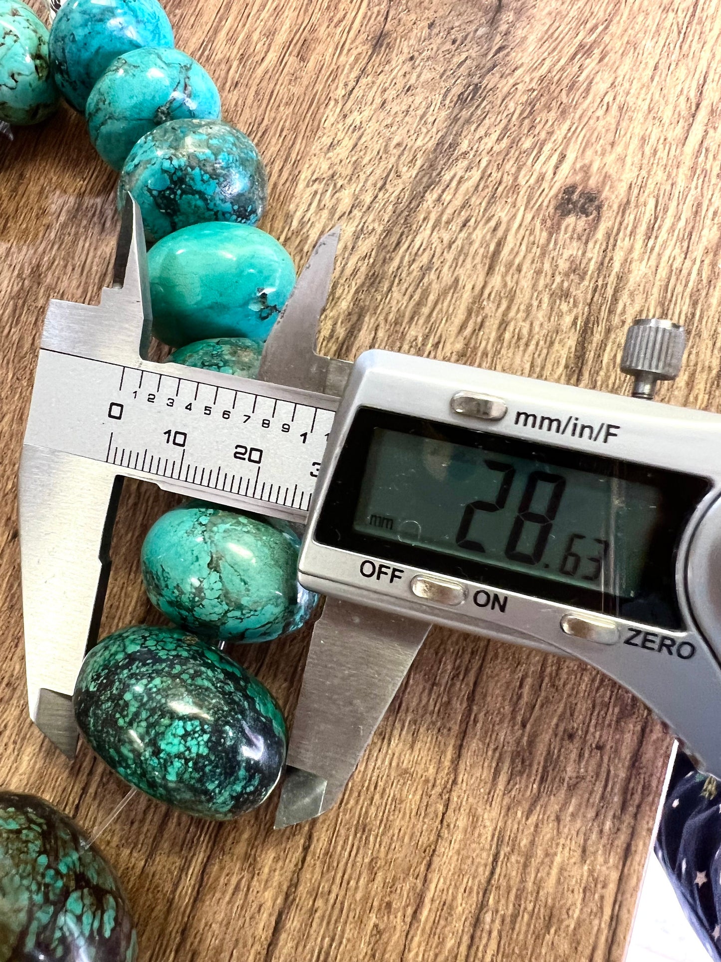 Natural AAA Tibetan Turquoise Spiderweb stunning Matrix Raw huge roundel middle drilled gemstone beads 20 pcs jewelry making pocket stone