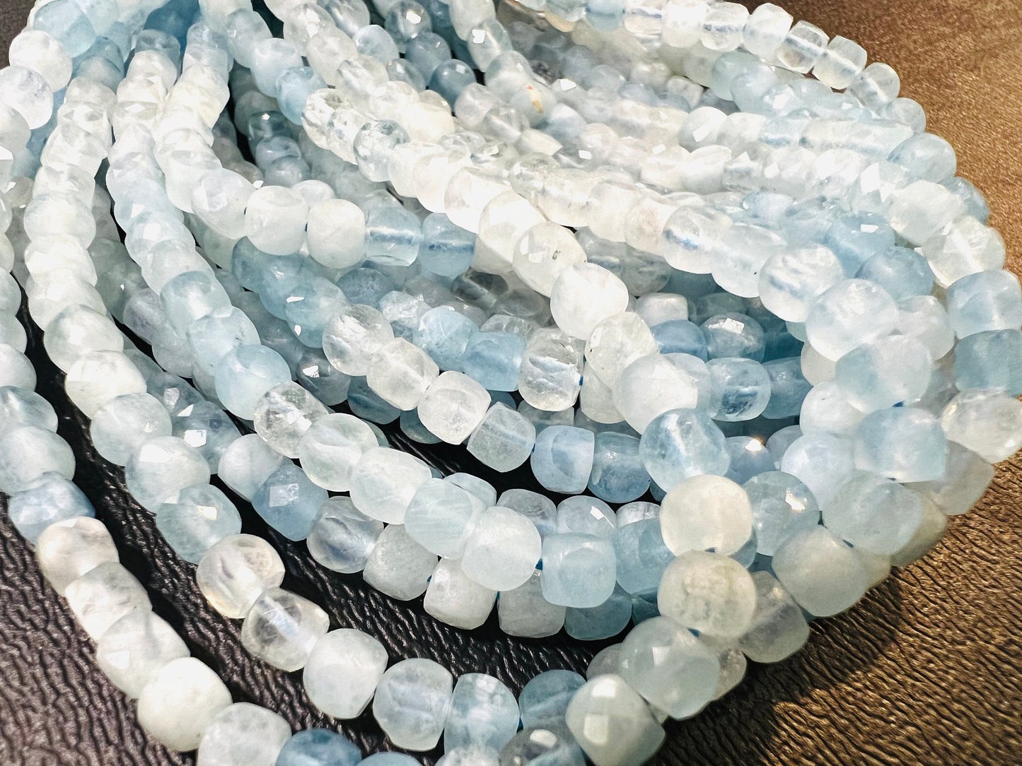 Natural Aquamarine Faceted 4x4mm cube sky blue shaded beads,Jewelry Making 12.5" strand.High quality