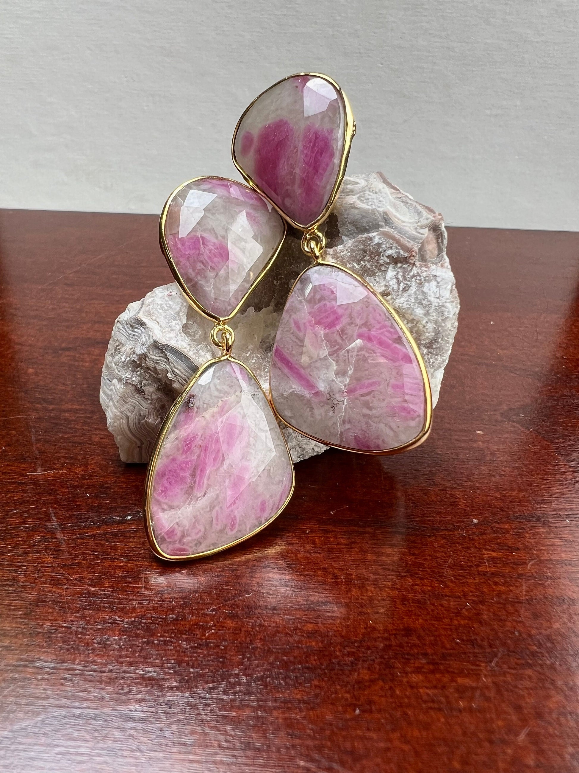 Natural Pink Sapphire Shaded Faceted Freeform triangular bezel 22k gold vermeil handmade earrings.