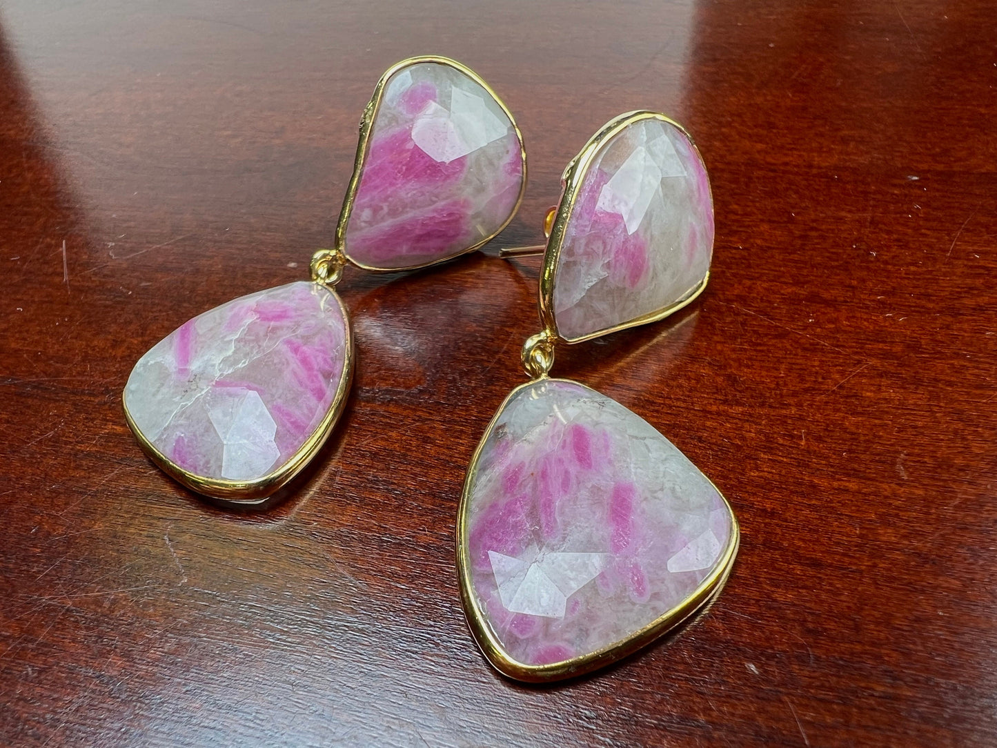 Natural Pink Sapphire Shaded Faceted Freeform triangular bezel 22k gold vermeil handmade earrings.