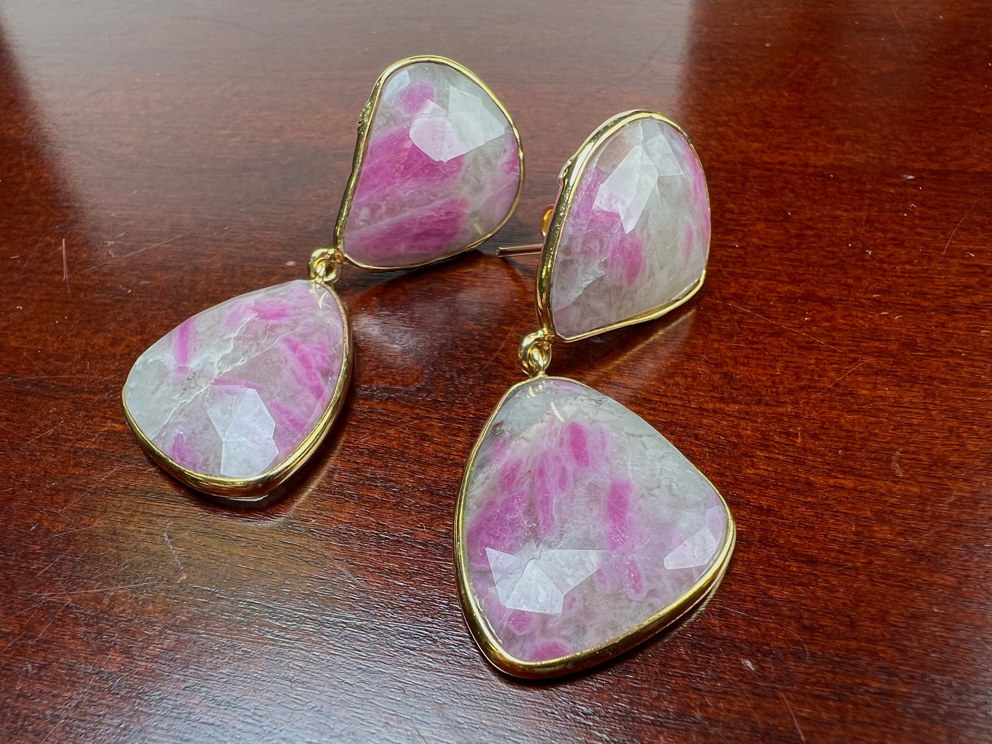 Natural Pink Sapphire Shaded Faceted Freeform triangular bezel 22k gold vermeil handmade earrings.