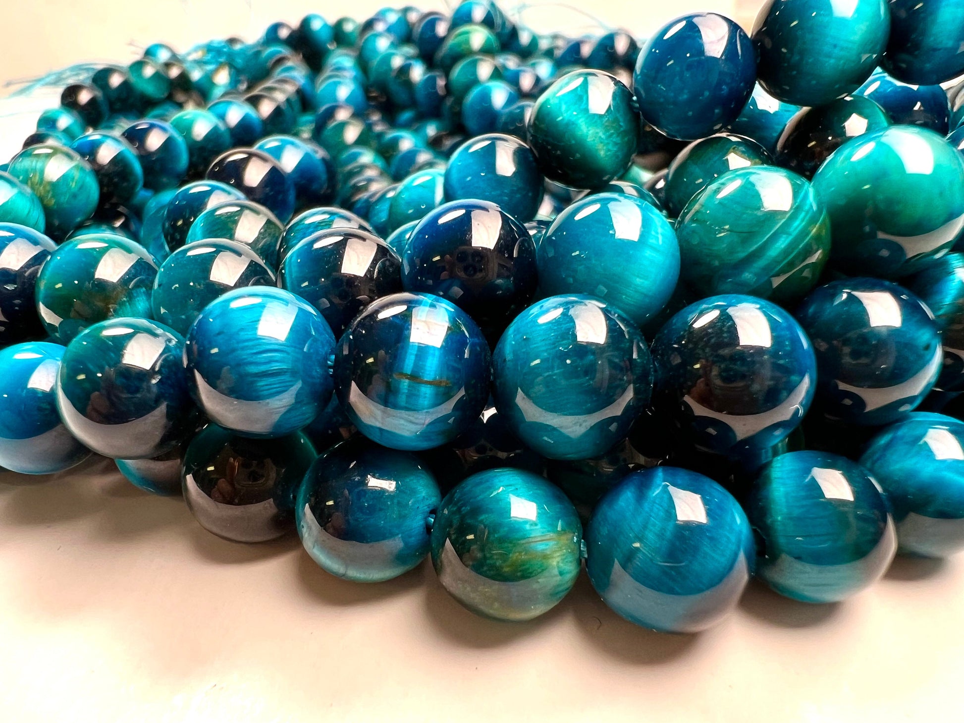 Blue Tiger Eye Smooth Round AAA quality beads for , Jewelry Making Natural Gemstone Beads . 4mm,6mm 8mm 15” full strand