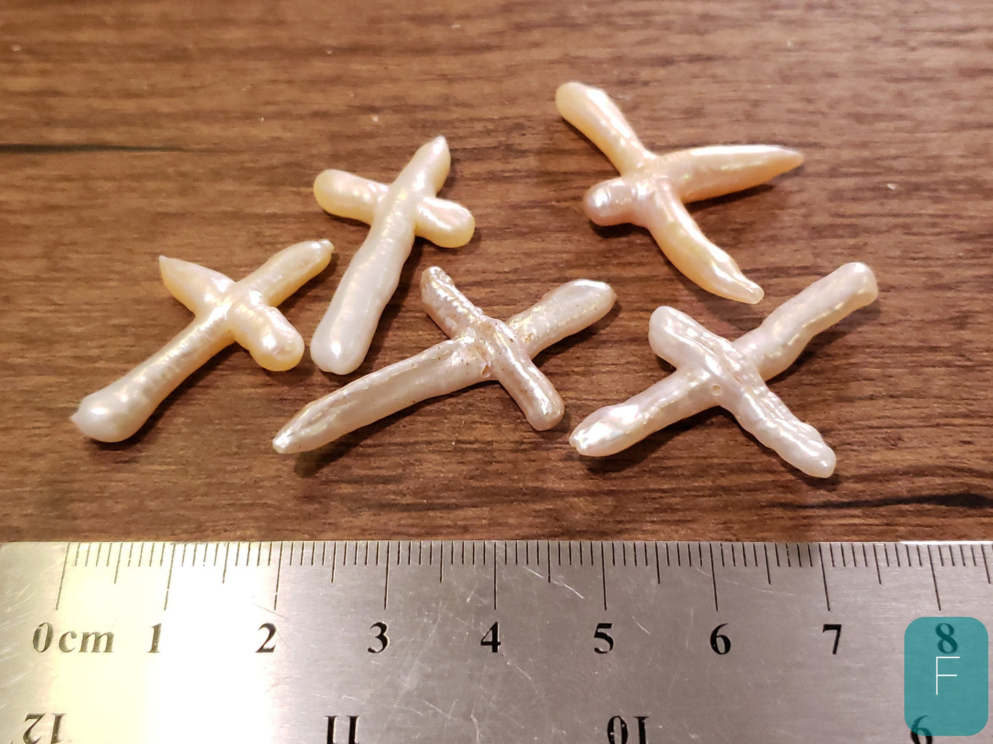 5 pcs Freshwater Natural Cross Pearl, Diagonally drilled, Focal spacer bead. Approx. 20x40mm, 5 pieces set