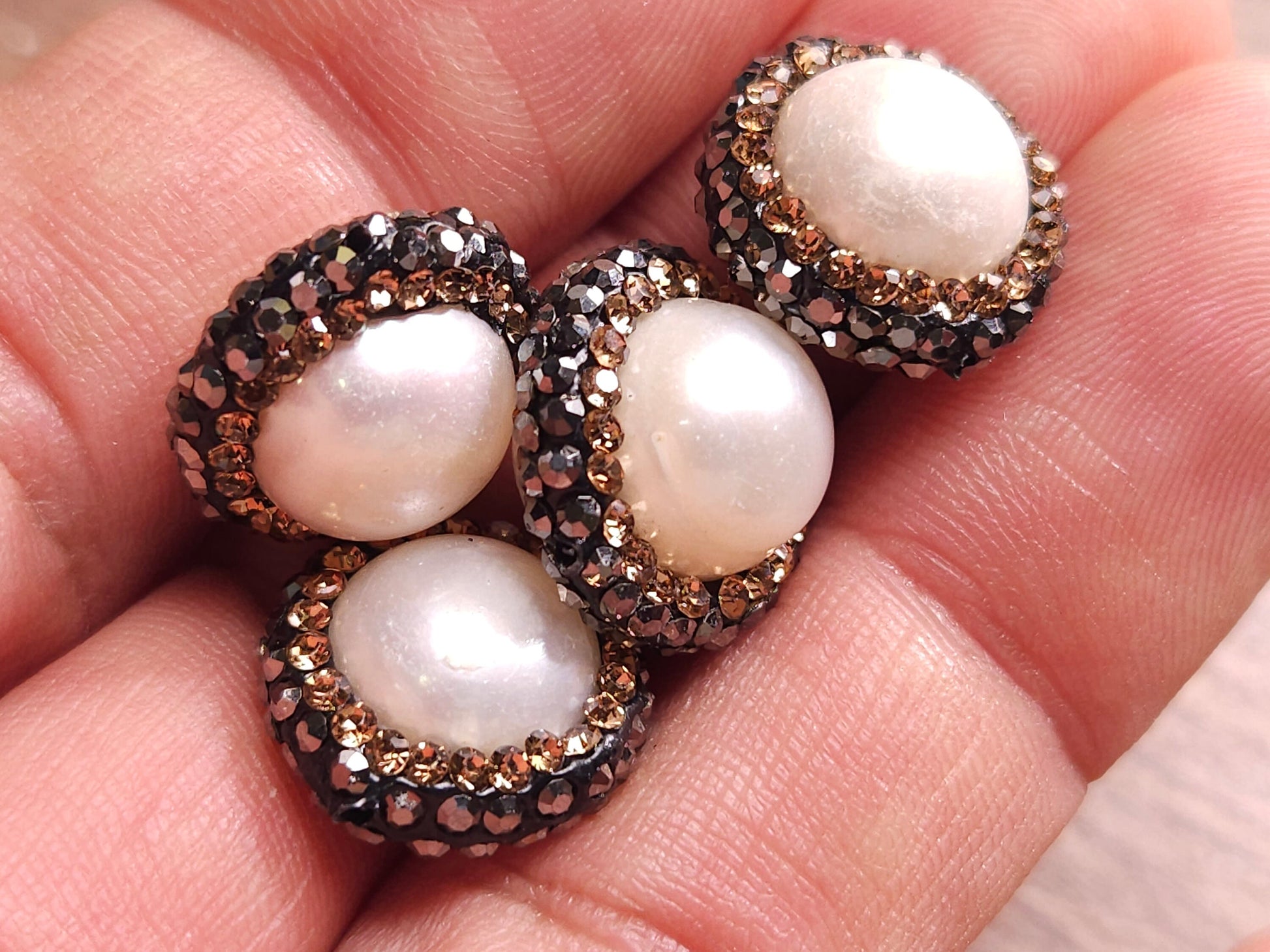 Fresh water natural pearl rhinestone crystal inlaid pave ball, 14mm round, center drilled, black and white crystal line focal spacer bead