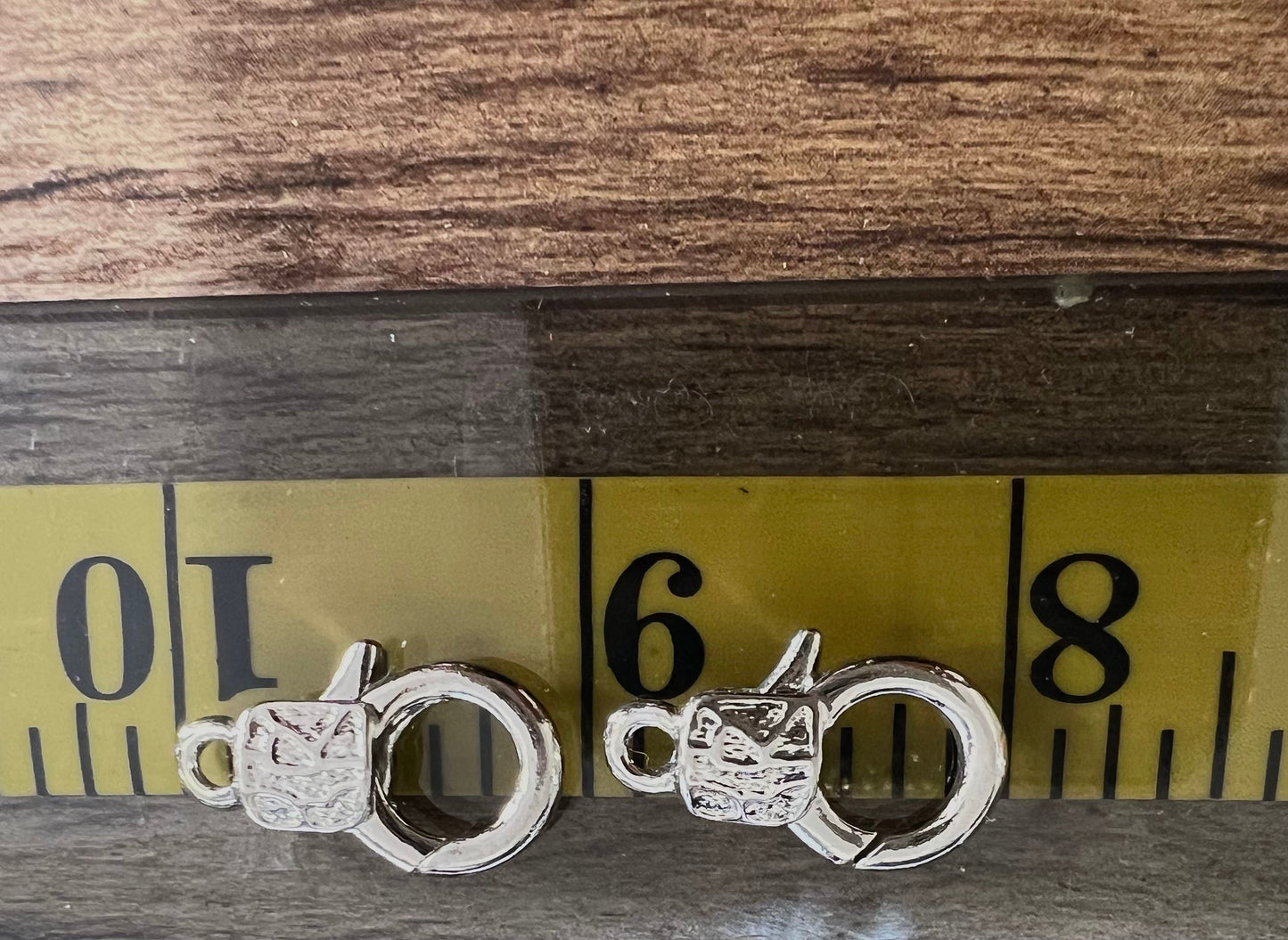 Fancy lobster claw clasp, both side art decorated Rhodium Silver Lobster Clasp, high quality, heavy duty, anti tarnish 2 sizes