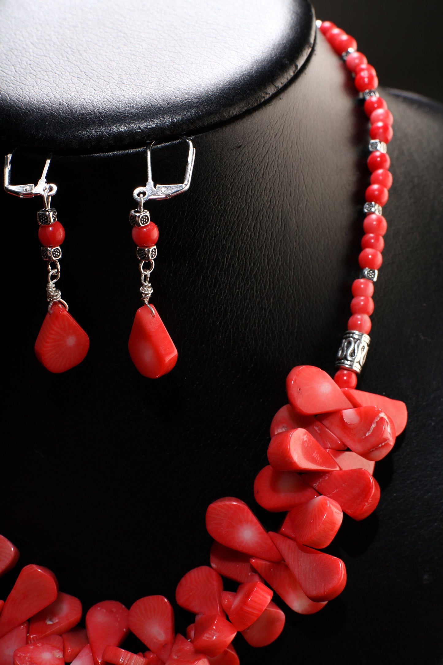 Genuine Bamboo Salmon Pink coral Pear drop, drum shape Bali style handmade necklace, Leverback earring set,17" + 4" extension, vintage gift