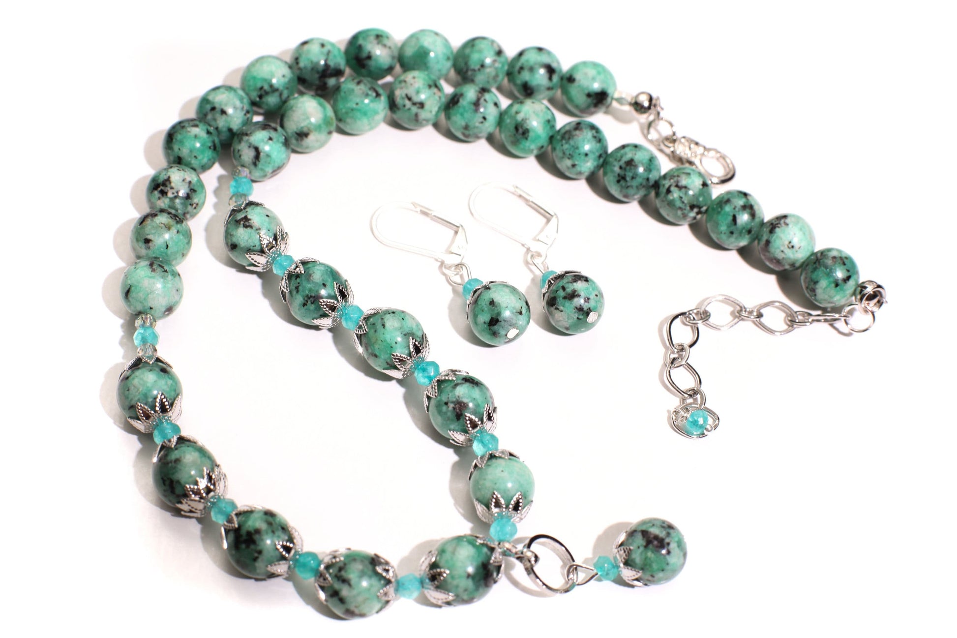Aqua Tera Green Jasper 10mm Round Pendant Necklace with Apatite Spacers, Matching Earrings Jewelry Set 18" plus 2" Extension
