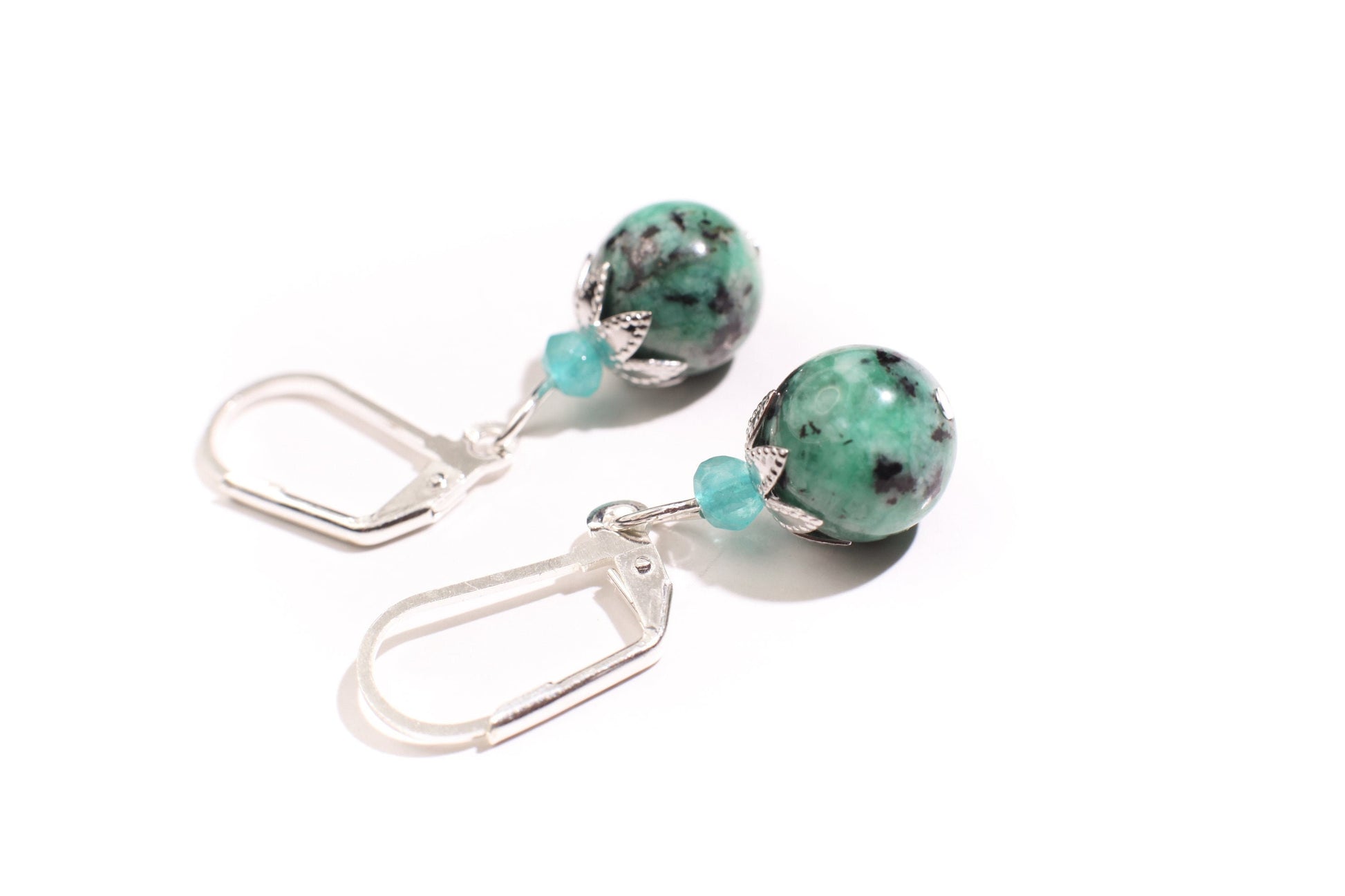 Aqua Tera Green Jasper 10mm Round Pendant Necklace with Apatite Spacers, Matching Earrings Jewelry Set 18" plus 2" Extension