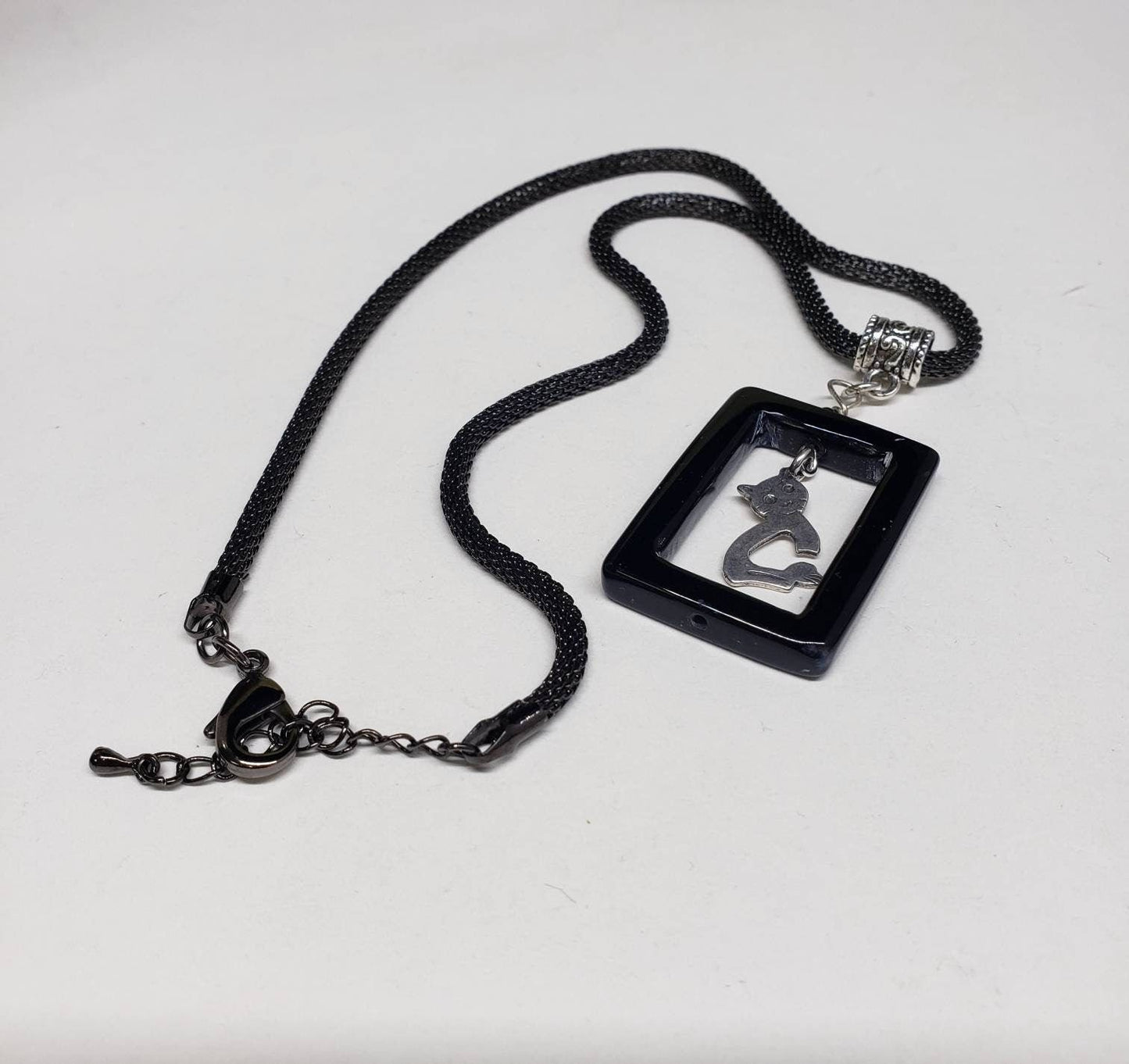 925 sterling silver cat charm in black onyx frame with gunmetal black chain 20"(18"& 2" Extension ) Cute cat, Cat lovers necklace gift