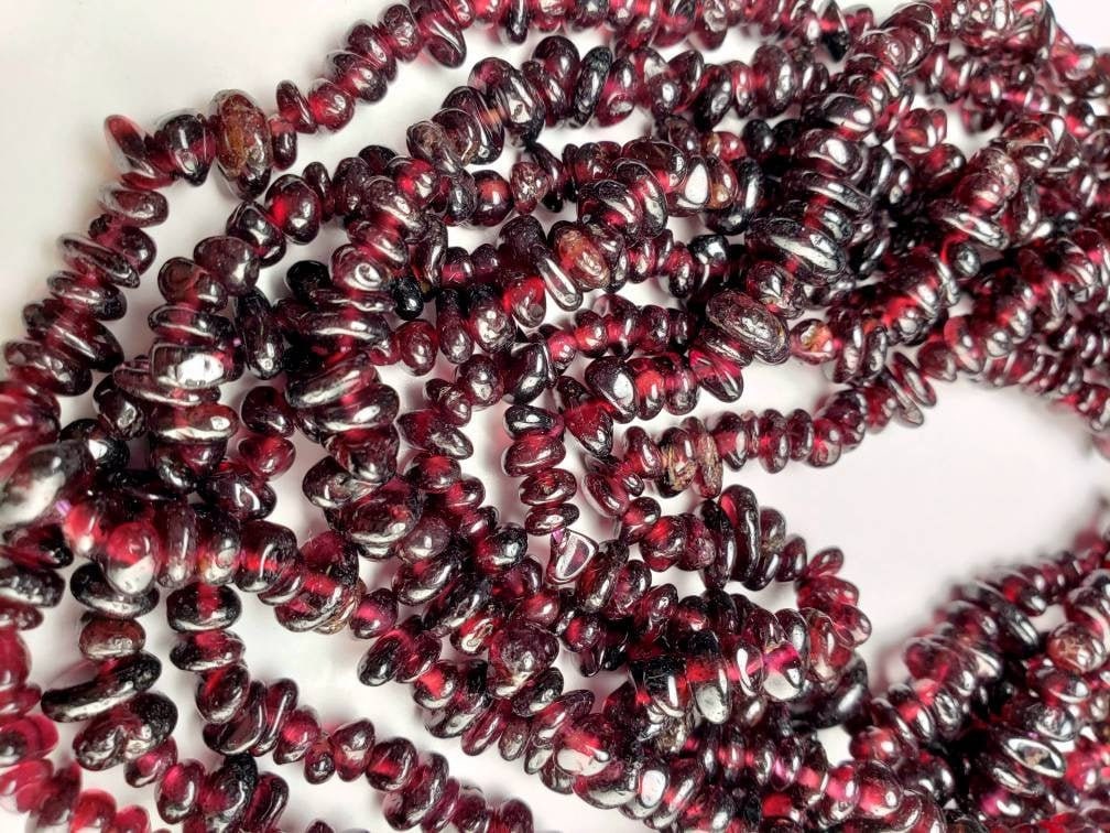 Garnet raw freeform nugget chip 5-5.5mm beads 12&quot; full strand close out price