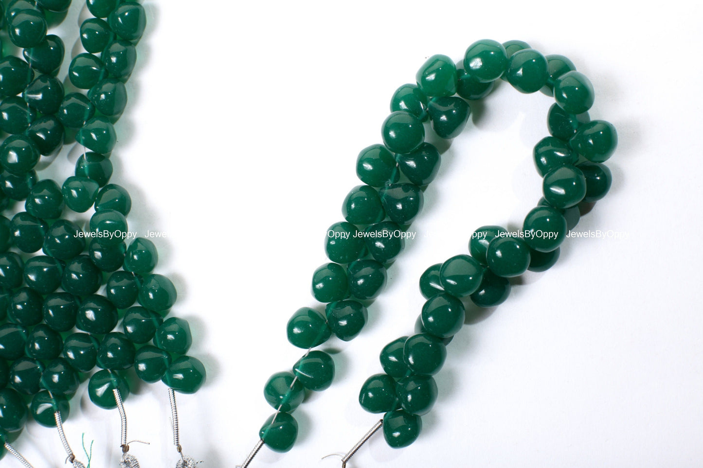 Natural Green Onyx Onion Drop, Dark Emerald Green 8.5-9mm Onion Briolette smooth Drop Jewelry Gemstone