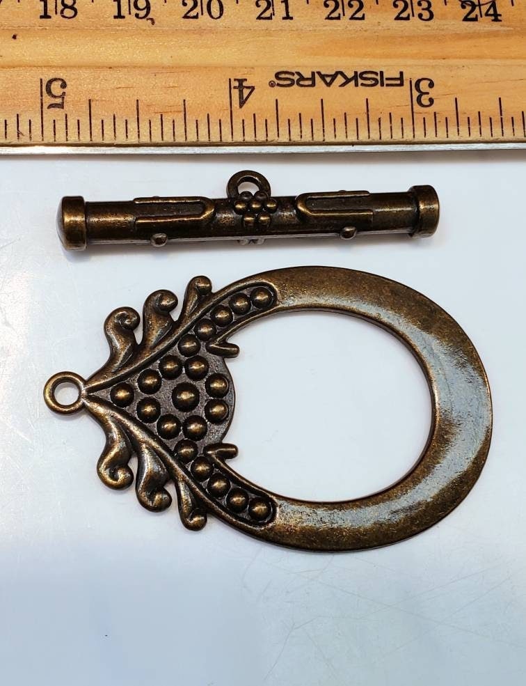 Antique Brass largeToggle clasp, 50mm Fancy drop & bar, use for pendant drop, focal or as Clasp. 1 set
