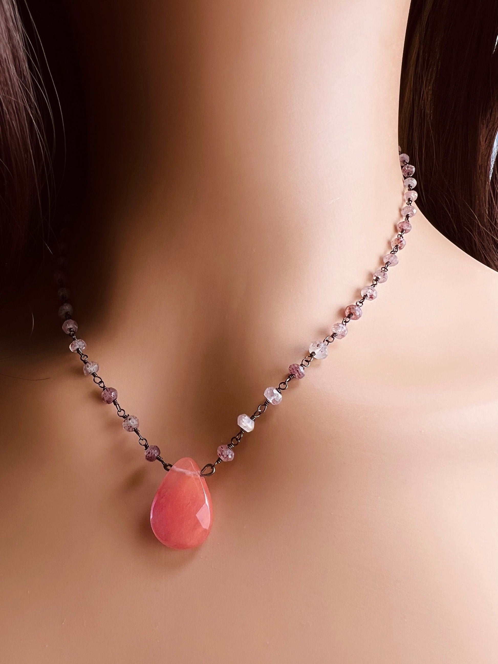 Strawberry Quartz Faceted Pear Drop Pendant in Strawberry Quartz Wire Wrapped Rosary Chain Necklace plus 3&quot; Extension. Gift
