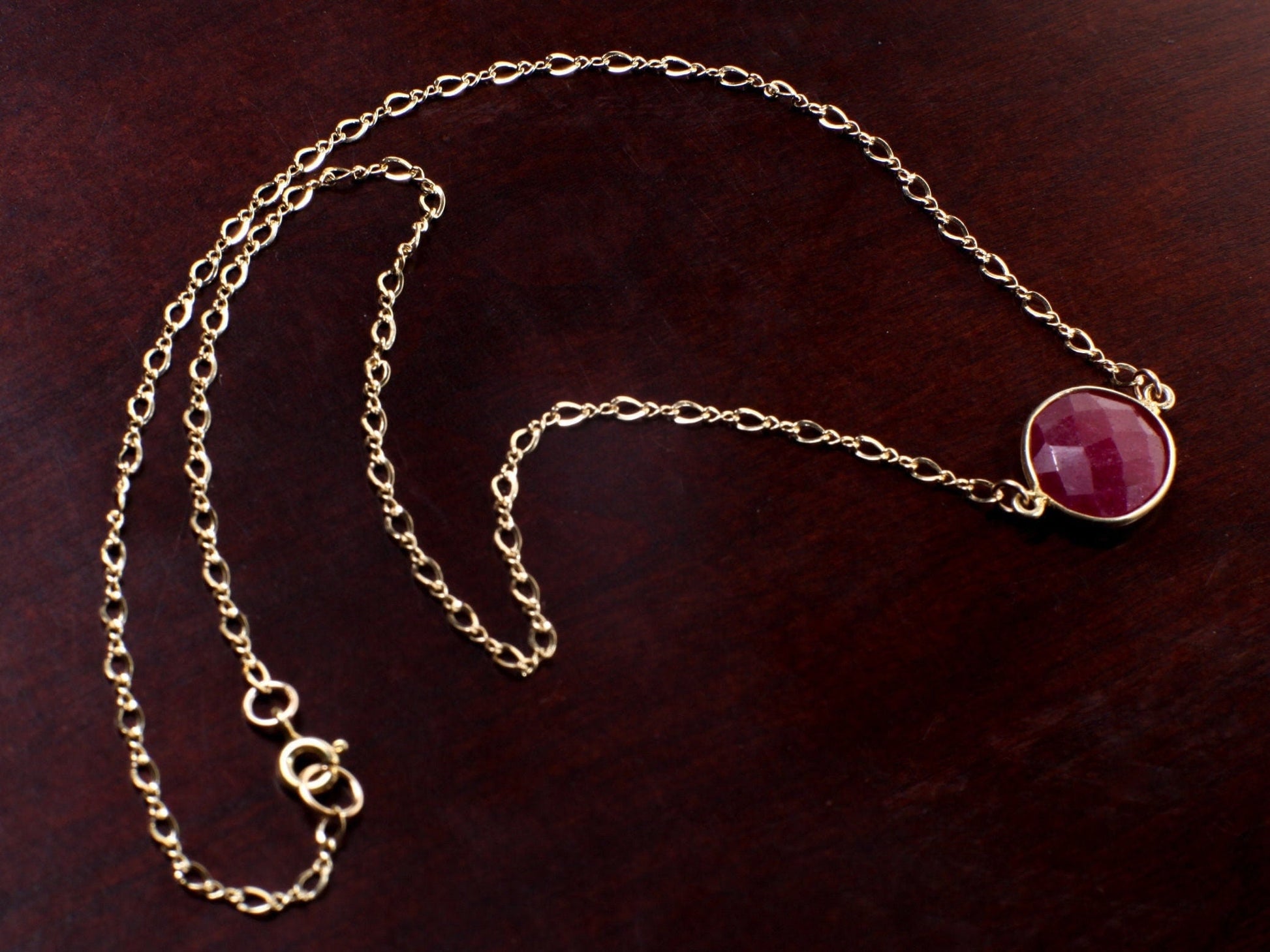 Ruby Gold Bezel Necklace, Natural Faceted Ruby Gold Bezel Charm in 14K Gold Filled Figure 8 Chain, Minimalist, Boho 16&quot; Handmade Necklace