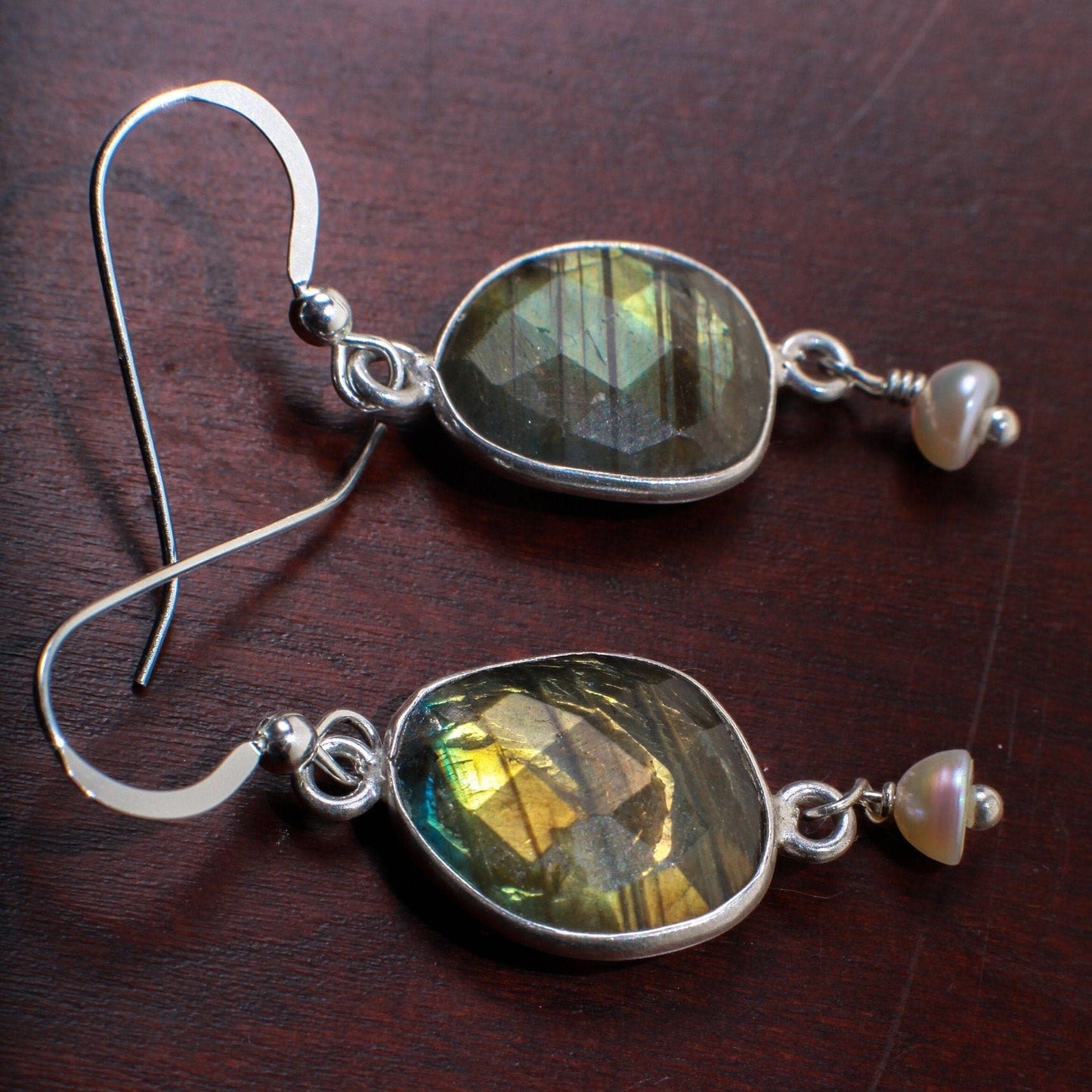 Natural Labradorite Free Form Oval Bezel with Dangling Natural Fresh Water Pearl in .925 Sterling Silver Ear Wire