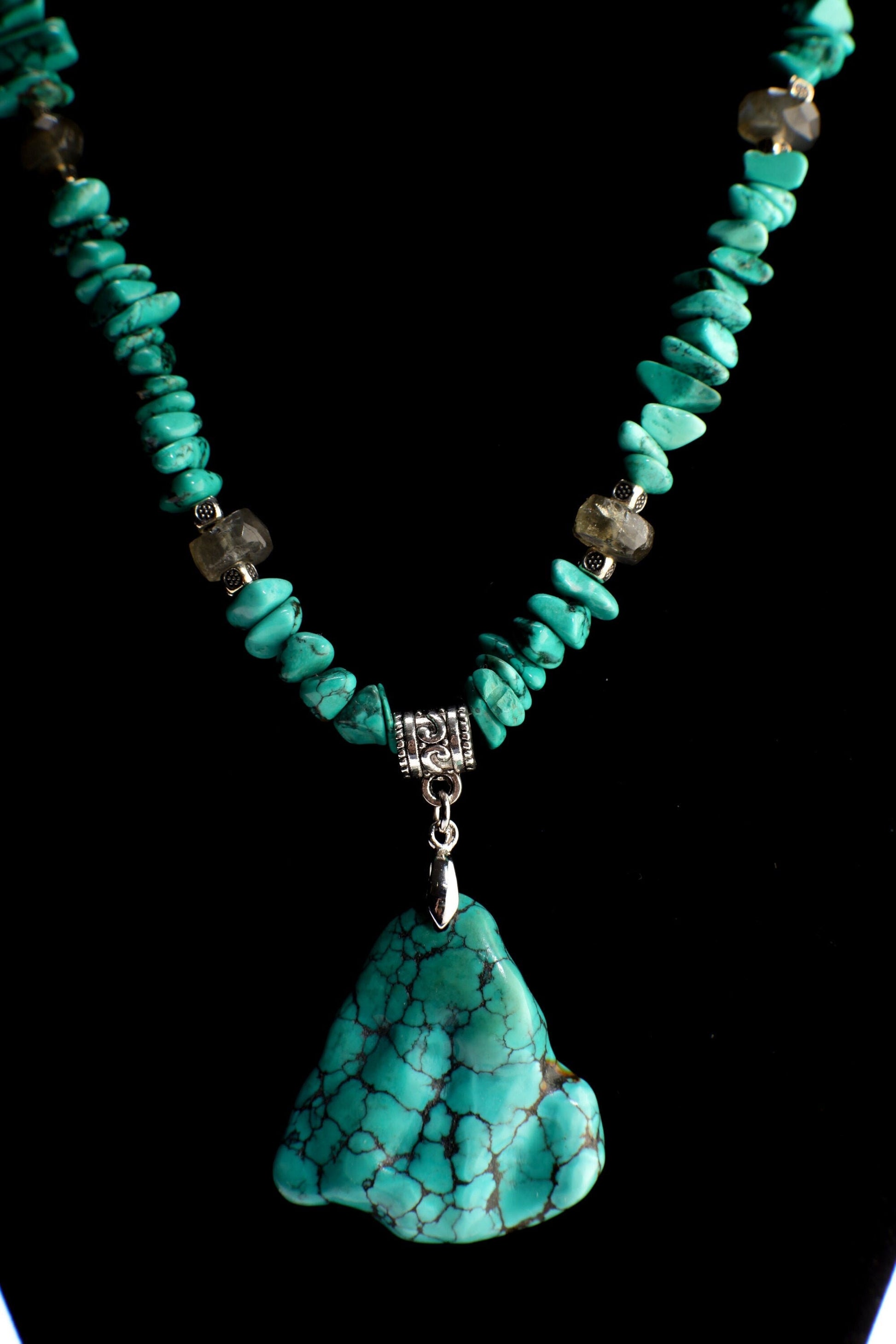 Natural Spiderweb Turquoise Nugget Necklace, Faceted Labradorite Rondelle Spacers, Triangular Free Form Turquoise Pendant 19&quot; Necklace