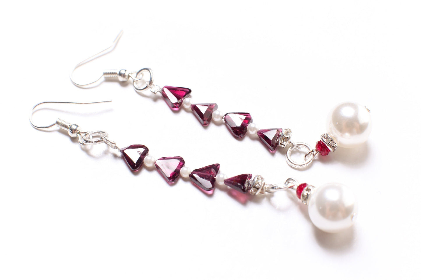 Genuine Garnet triangle shape with 2.5mm Freshwater Pearl Spacers Necklace and Matching Shell Pearl Dangling Earrings Jewelry Set.