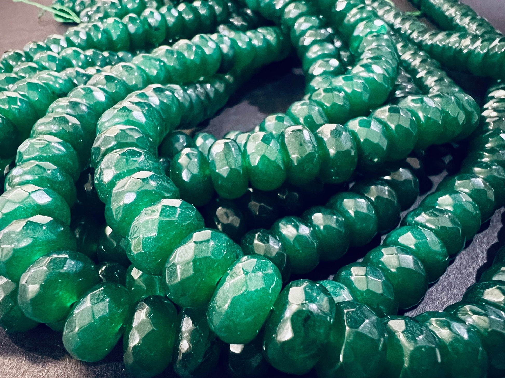 Green jade Faceted wheel shape, Tire Shape Roundel 10mm, Dark emerald green color Green onyx Jewelry Making Beads , 6.5”and 13&quot; strand