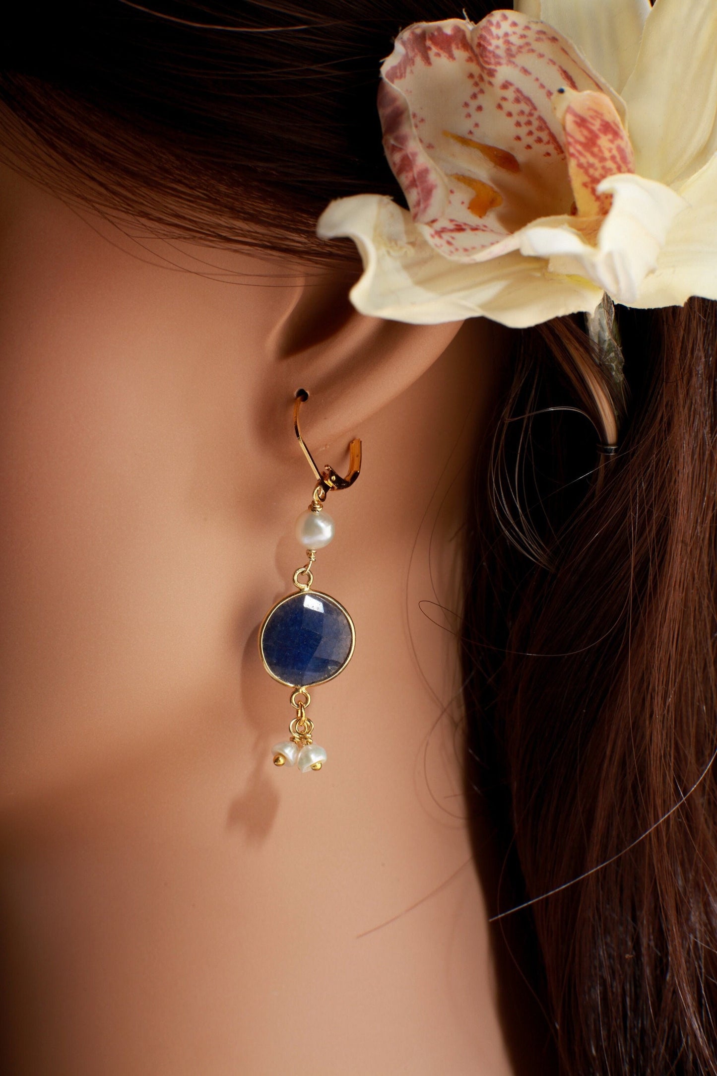 Genuine Blue Sapphire Free Form Gold Bezel with Fresh Water Pearl Clusters Earrings in Gold Ear Wire, Valentine, Bridesmaid, Gift for her