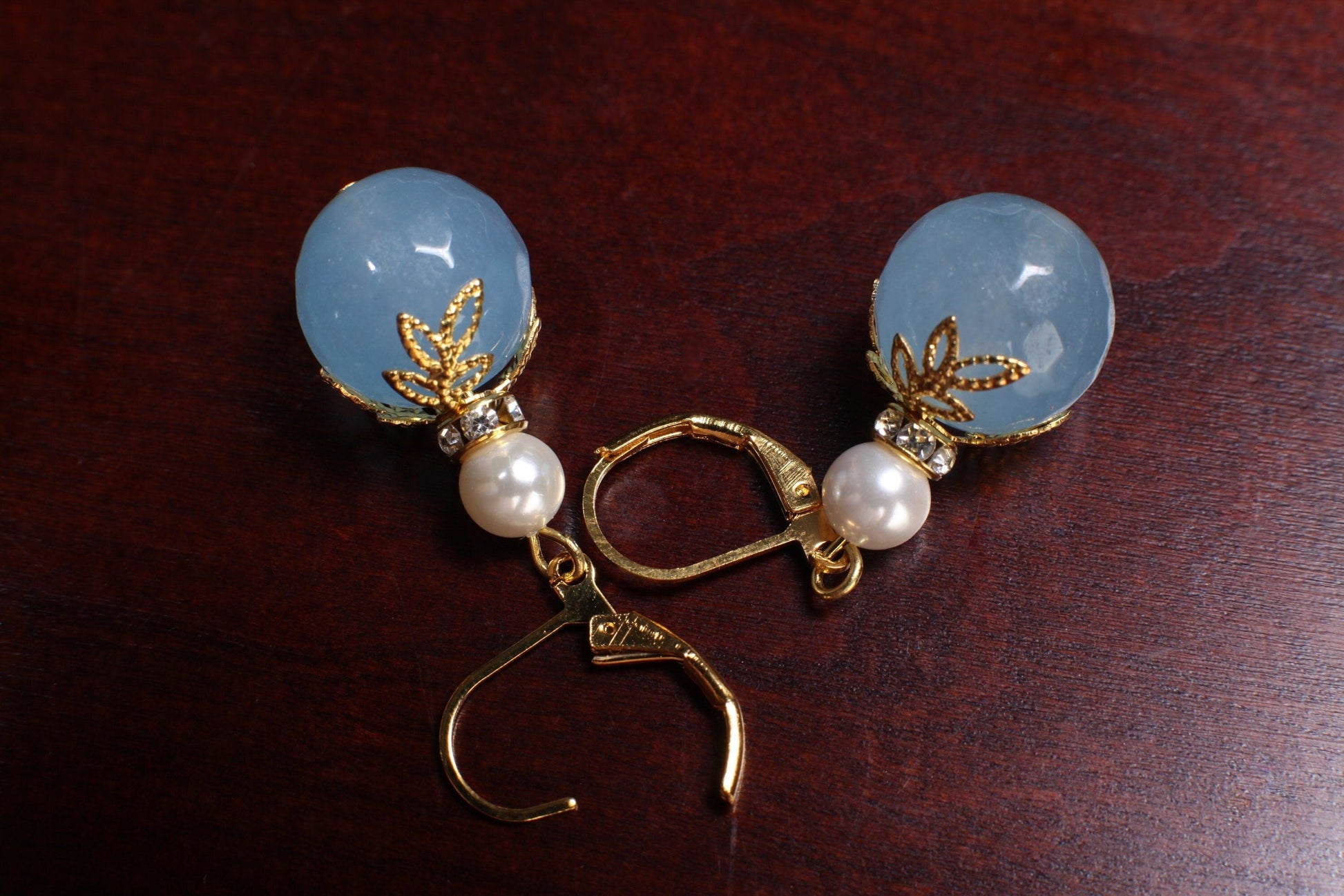 Blue Chalcedony 14mm Faceted Round with White South Seashell Pearl Hammered Gold Leaf Cap Leverback Earrings, Minimalist Gold Jewelry